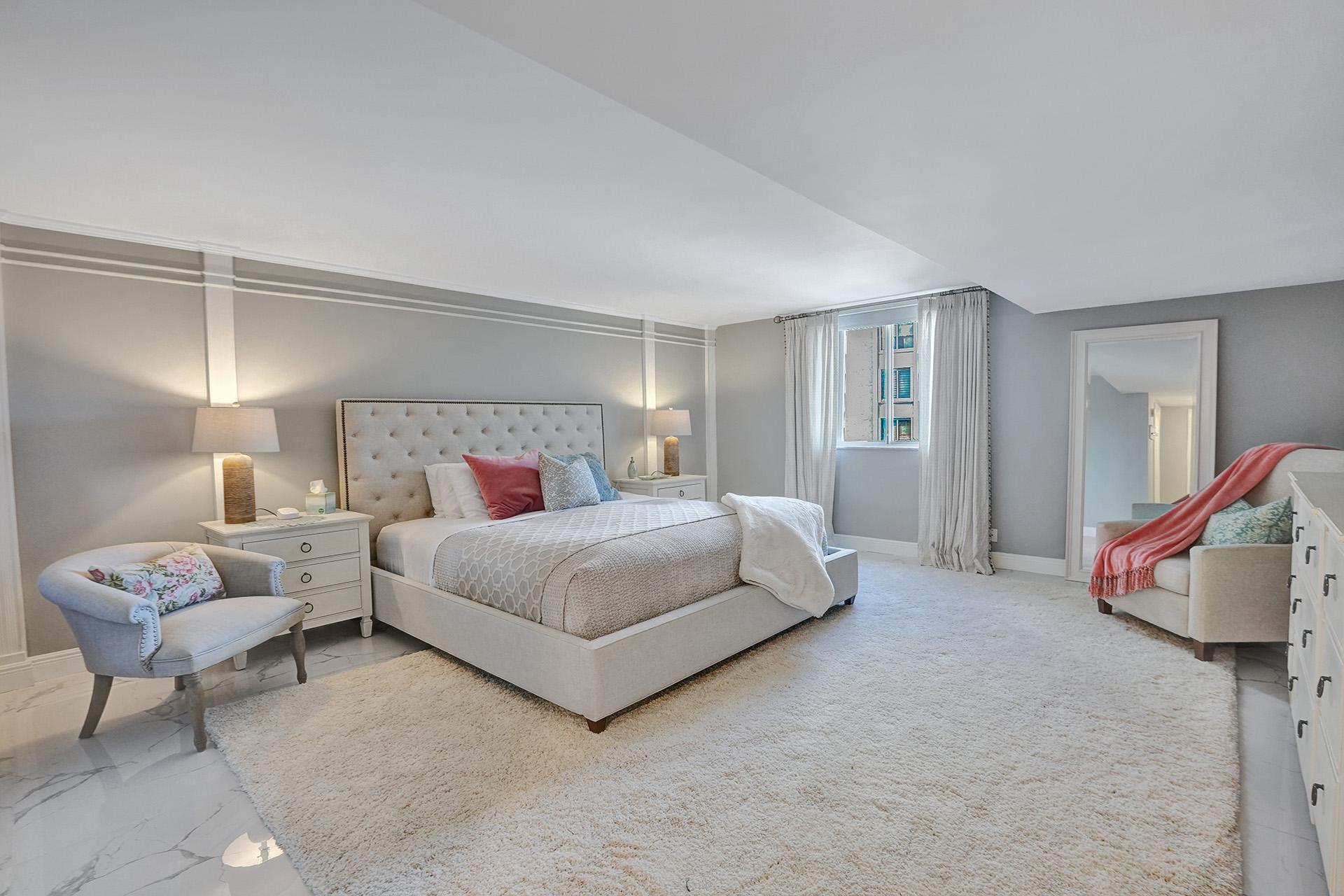 2000 S Ocean Boulevard 304