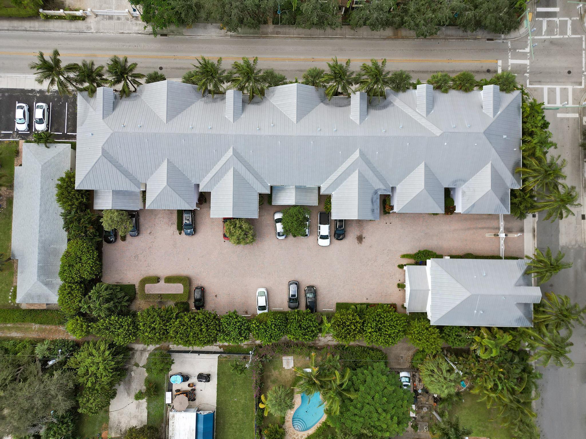 602 S Federal Highway 16