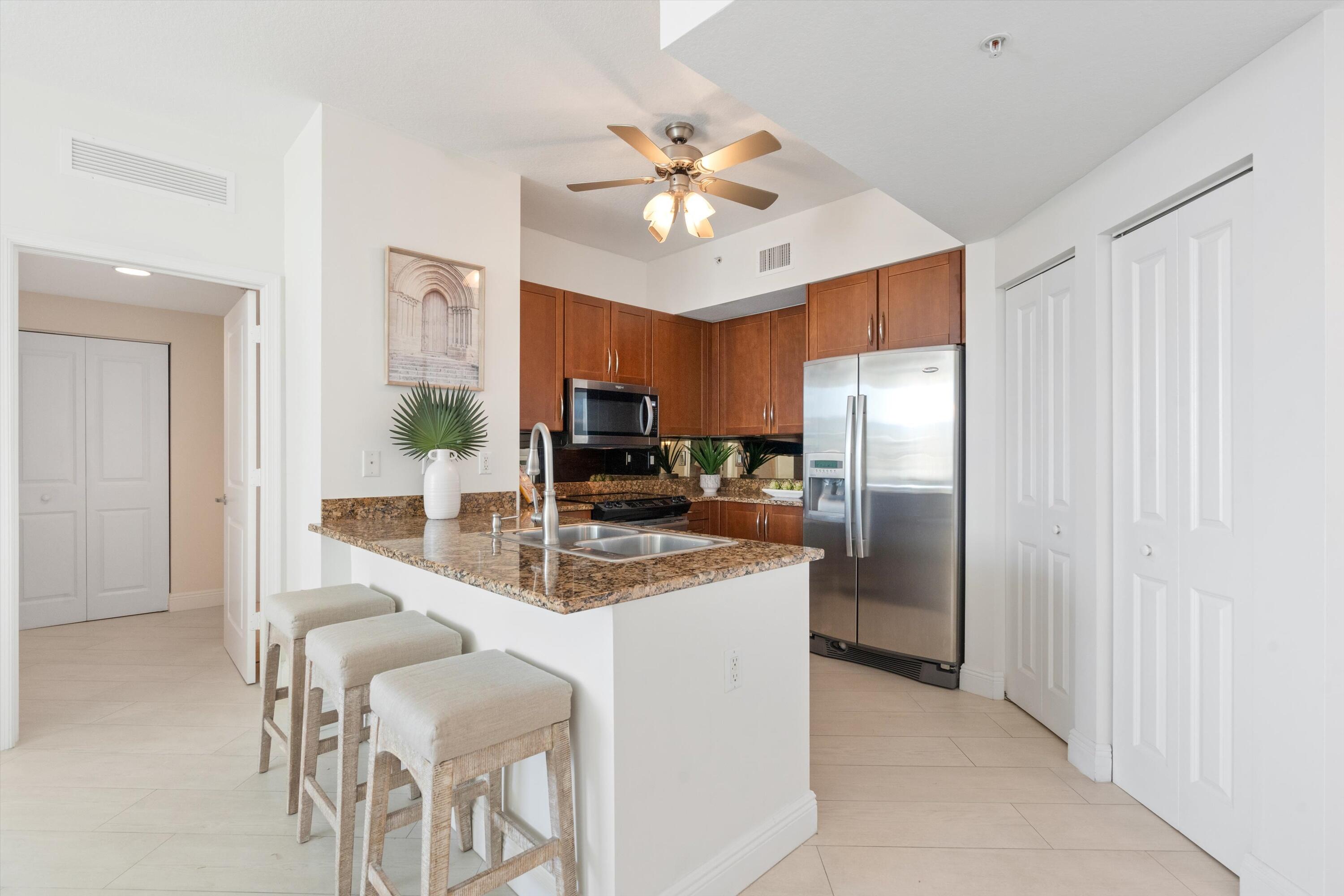 450 N Federal Highway 1409