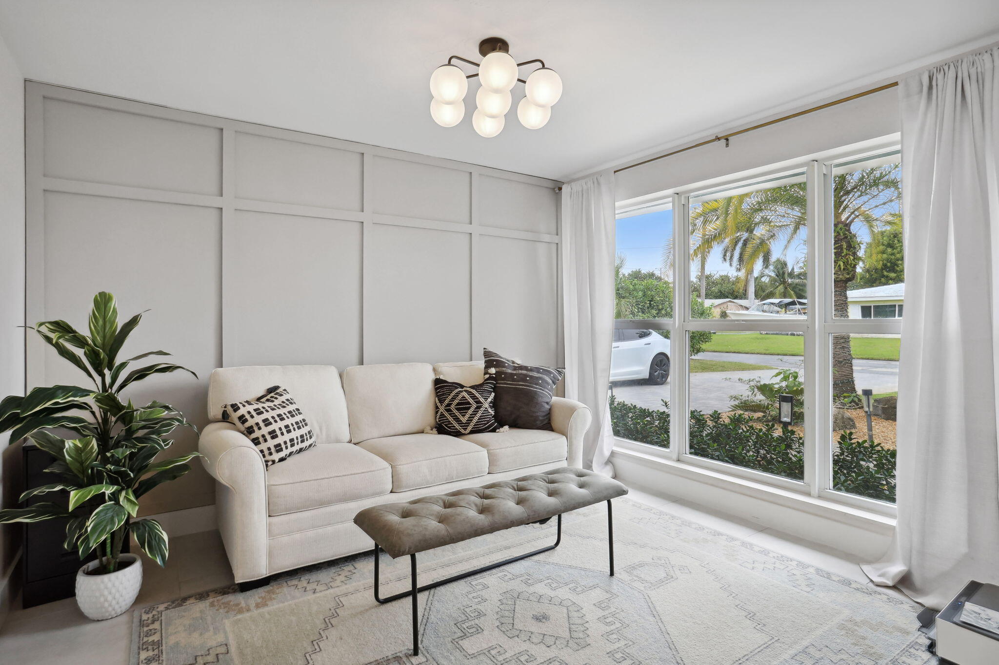 914 SW 27th Place