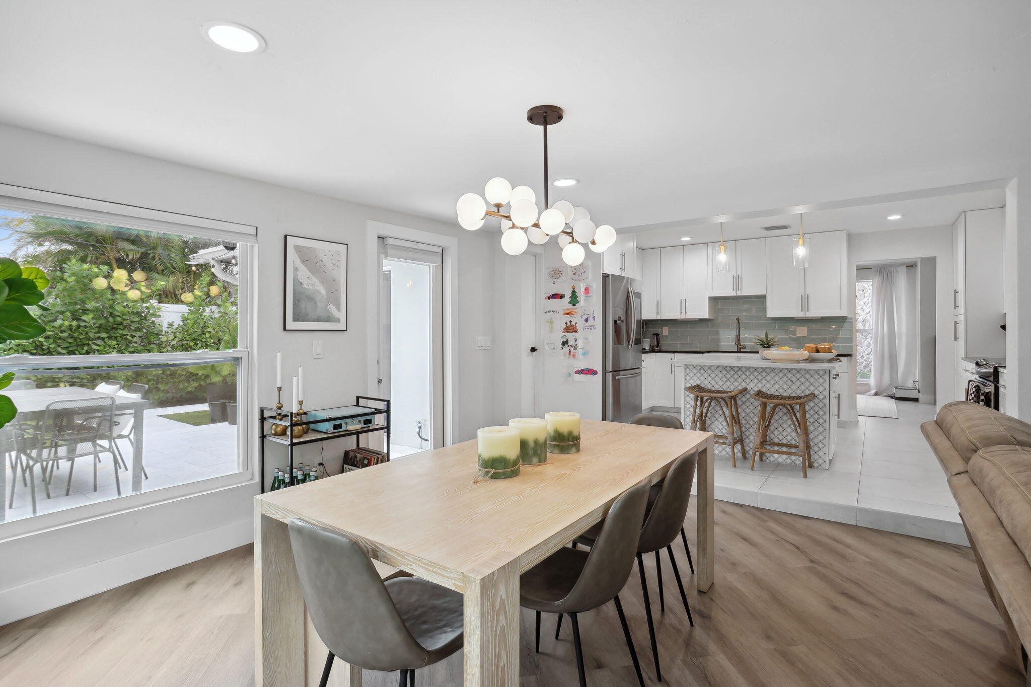 914 SW 27th Place