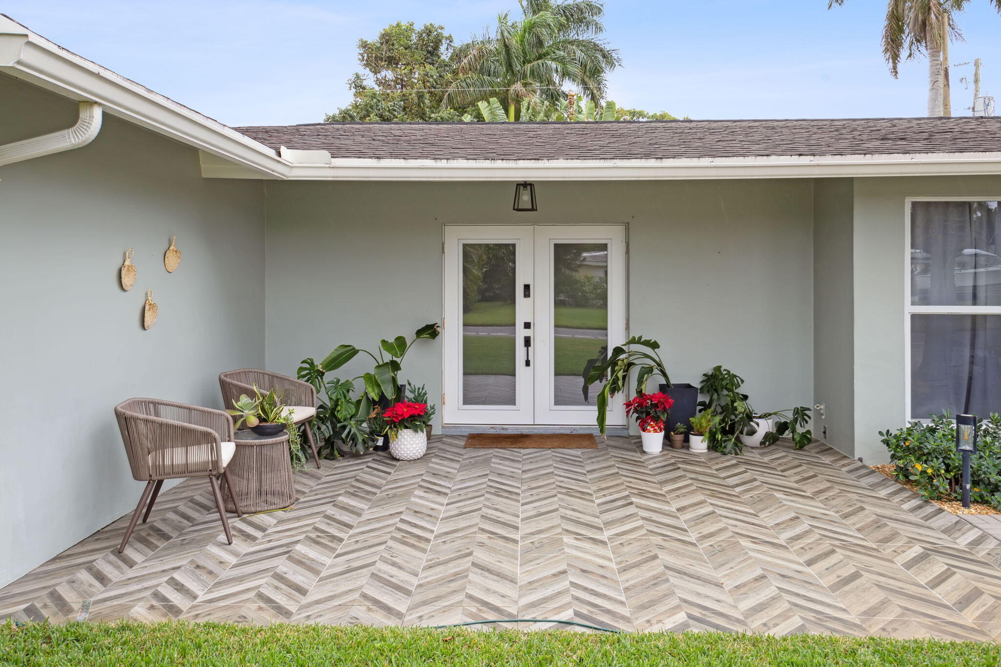 914 SW 27th Place