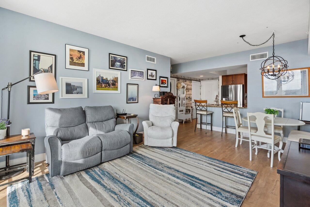 450 N Federal Highway 802