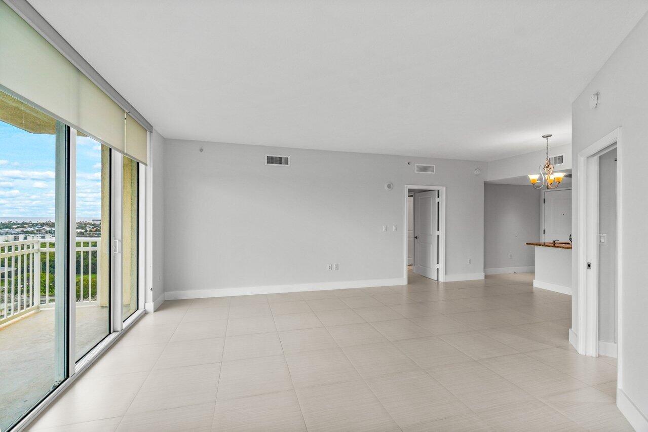 450 N Federal Highway 1115