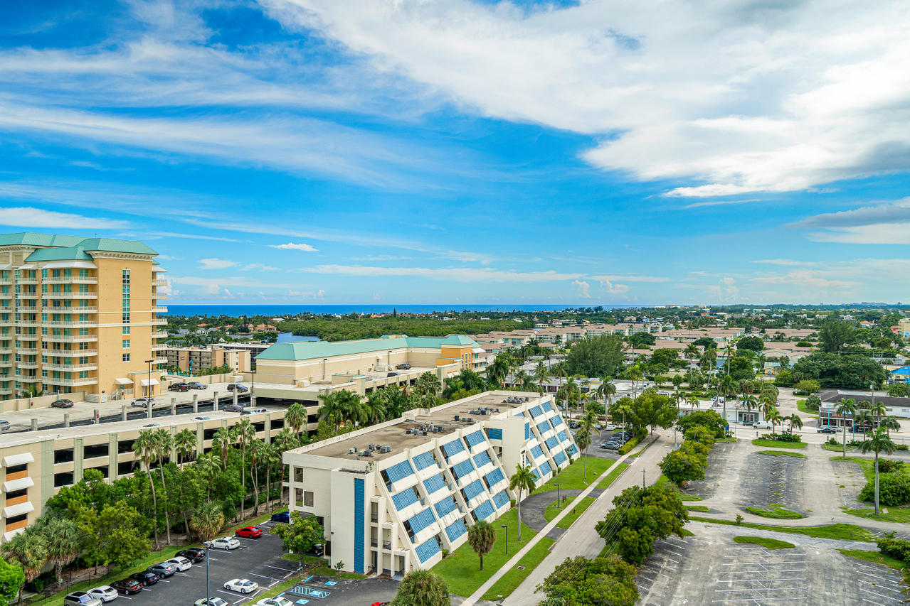 350 N Federal Highway 1213