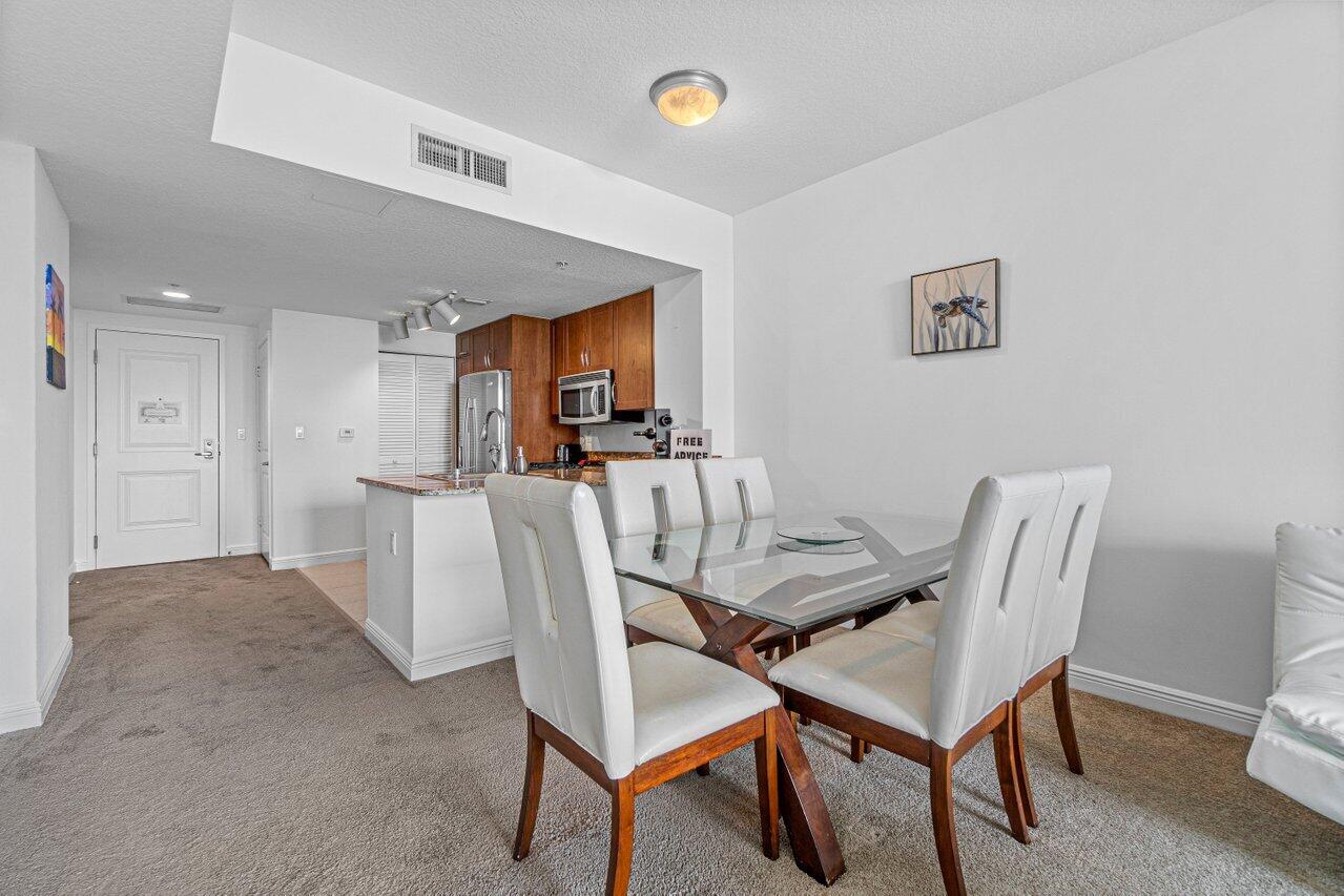 400 N Federal Highway 413