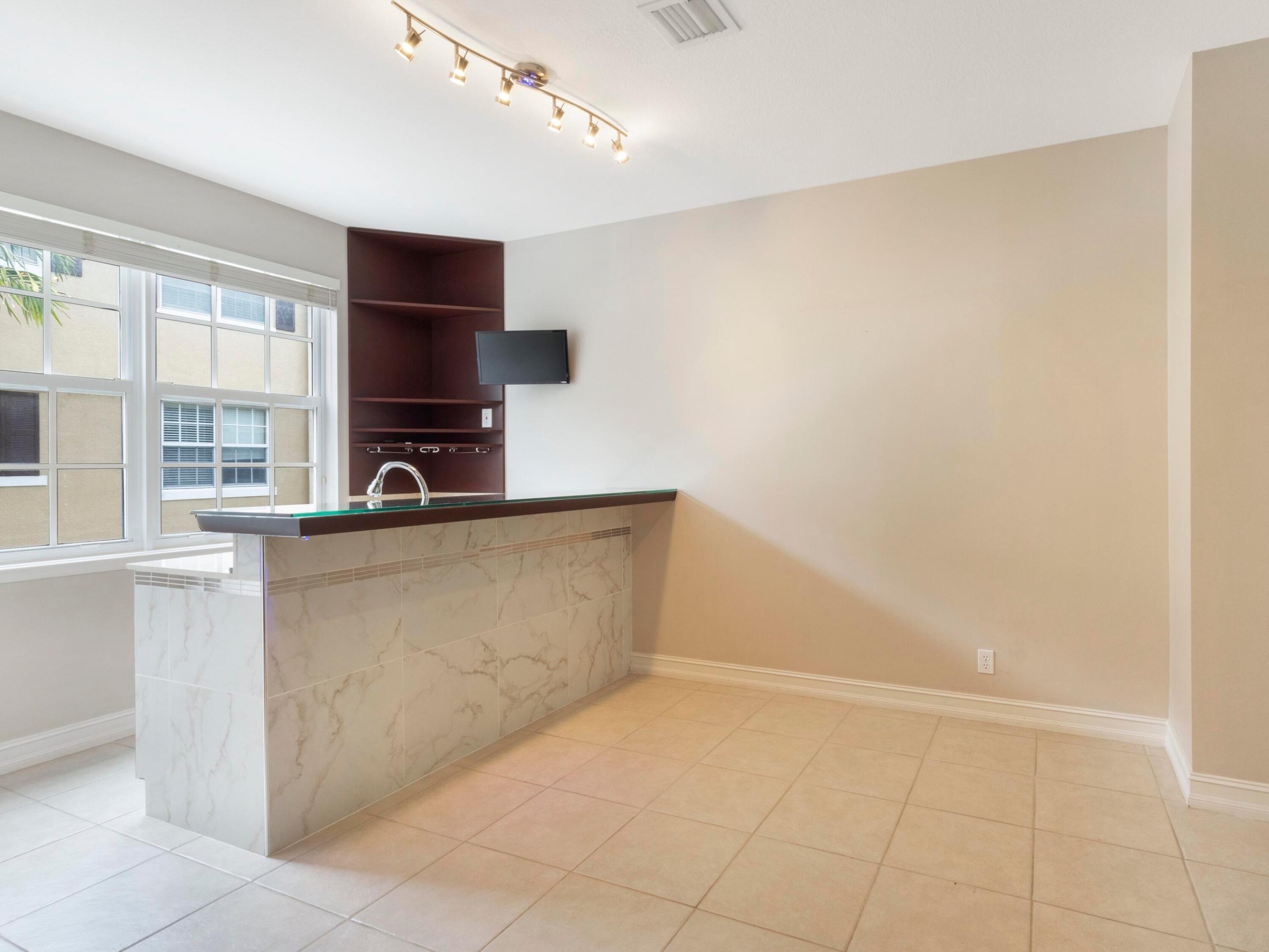 110 W Coda Circle 110