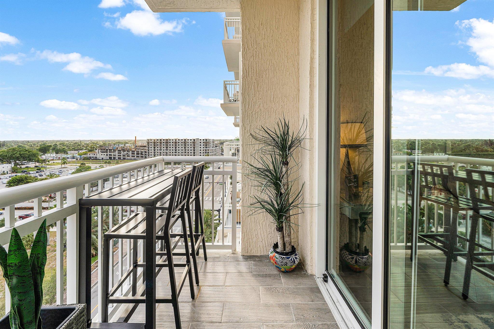 350 N Federal Highway 913