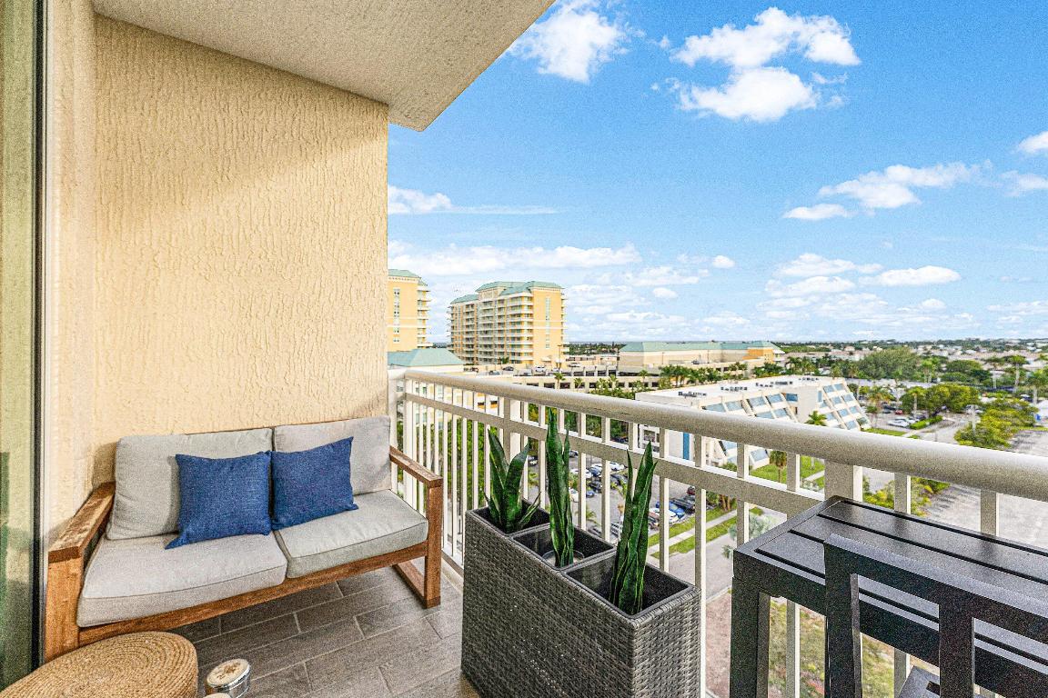 350 N Federal Highway 913