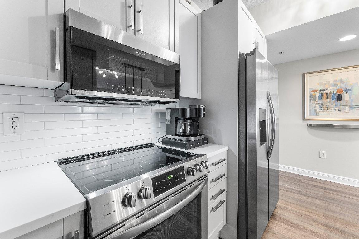 350 N Federal Highway 913