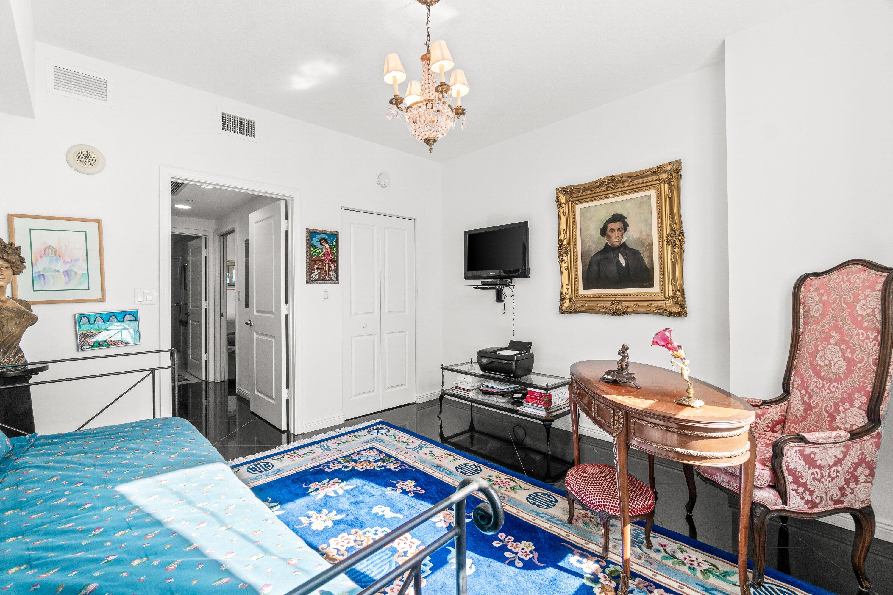 450 N Fedeal Highway 610