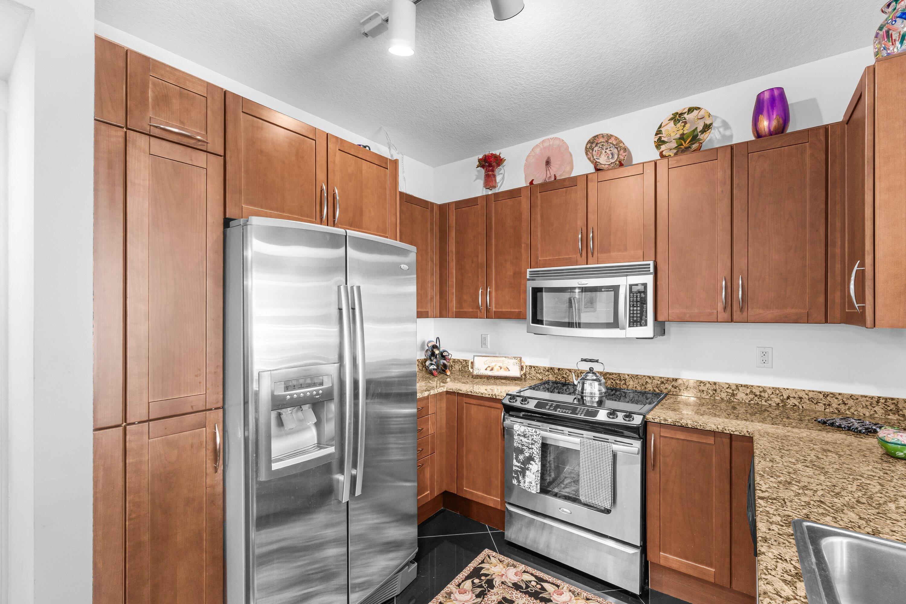 450 N Fedeal Highway 610