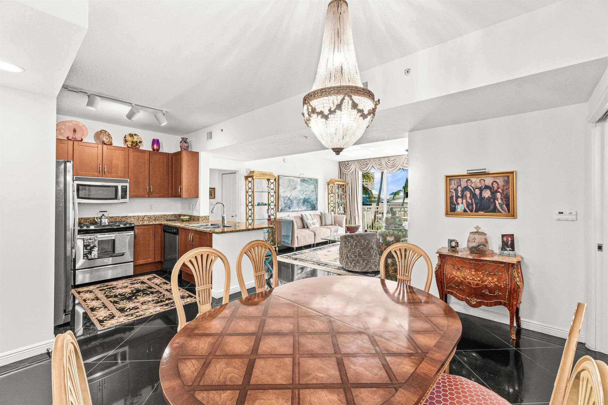 450 N Fedeal Highway 610