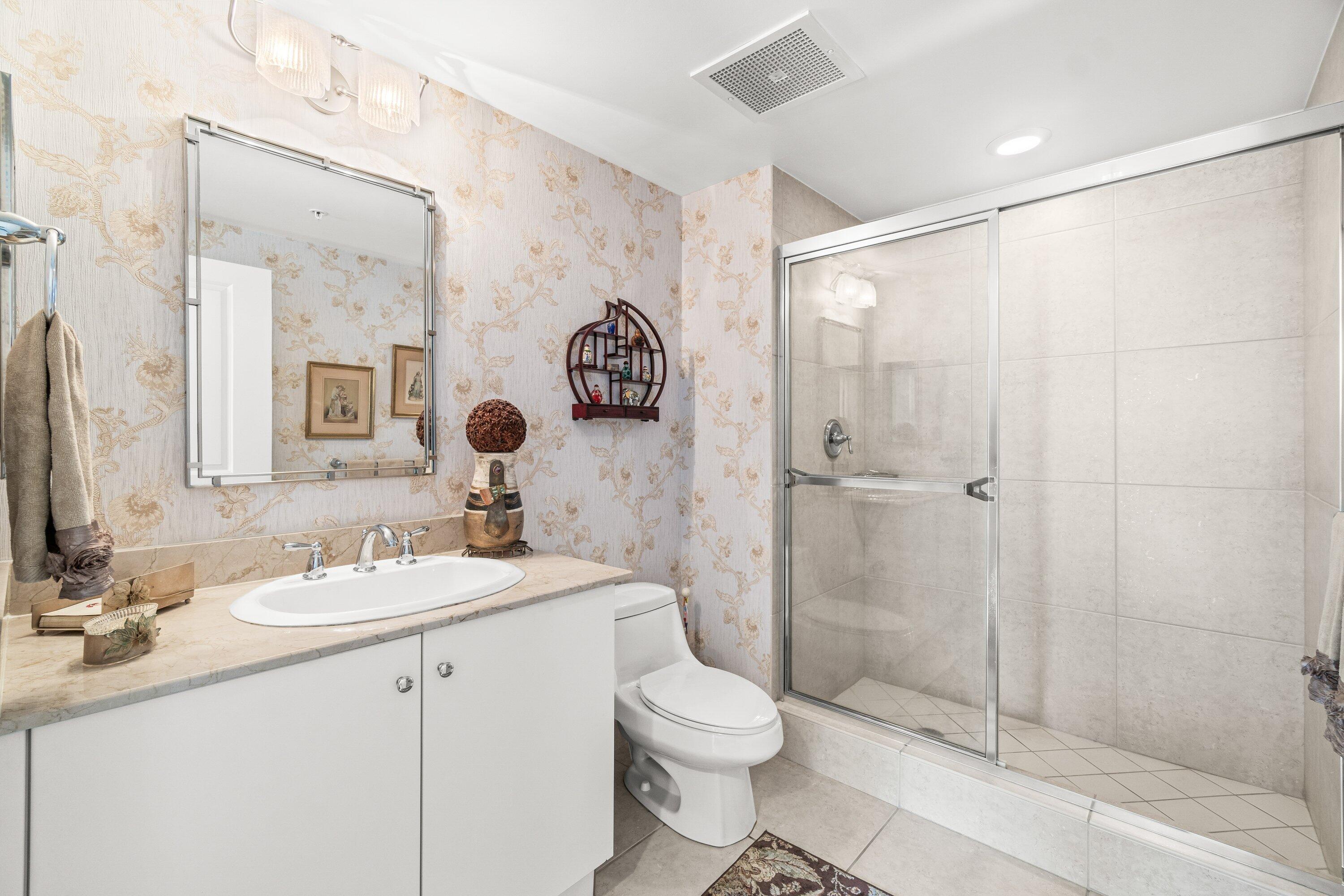 450 N Fedeal Highway 610