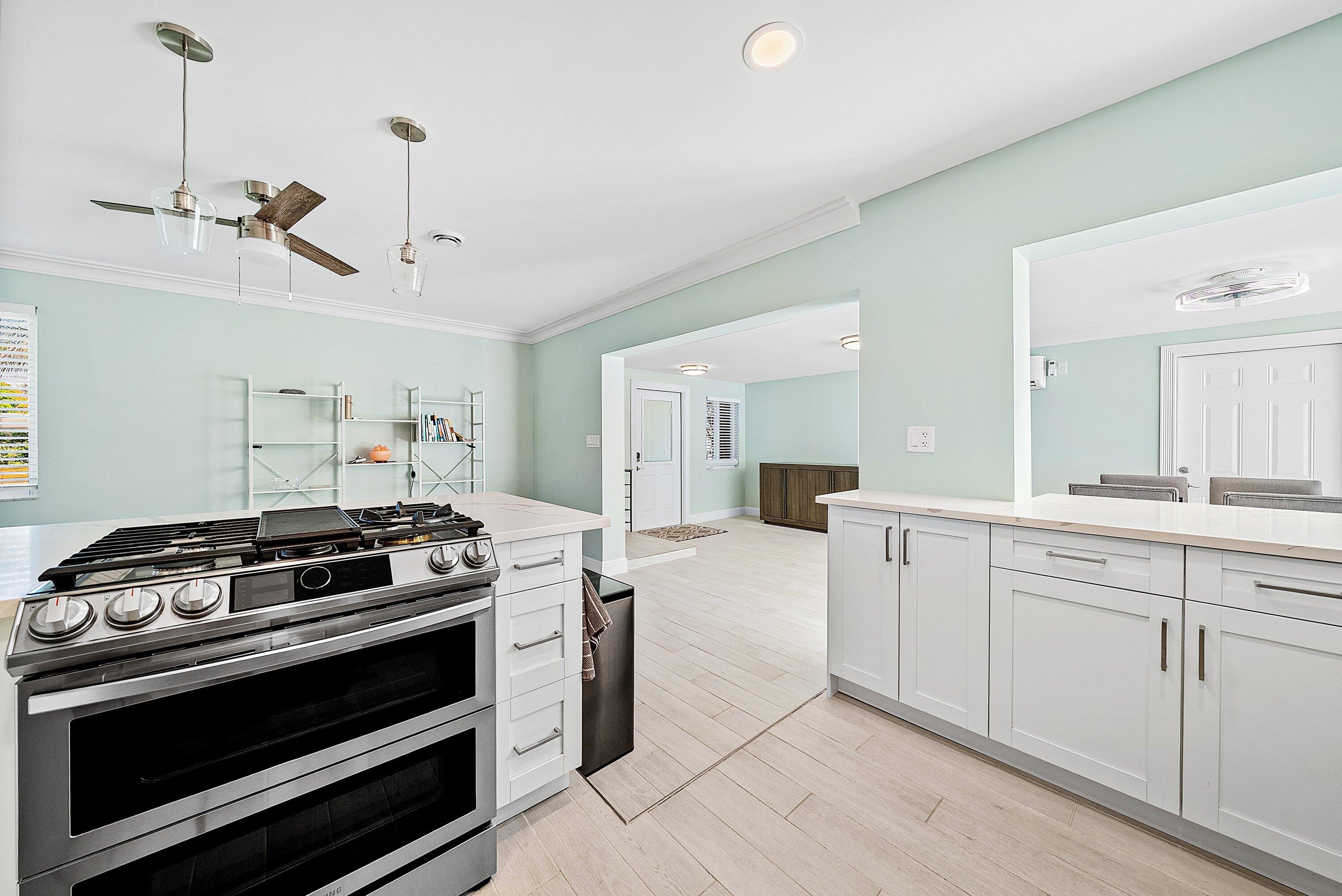 108 SE 31st Avenue
