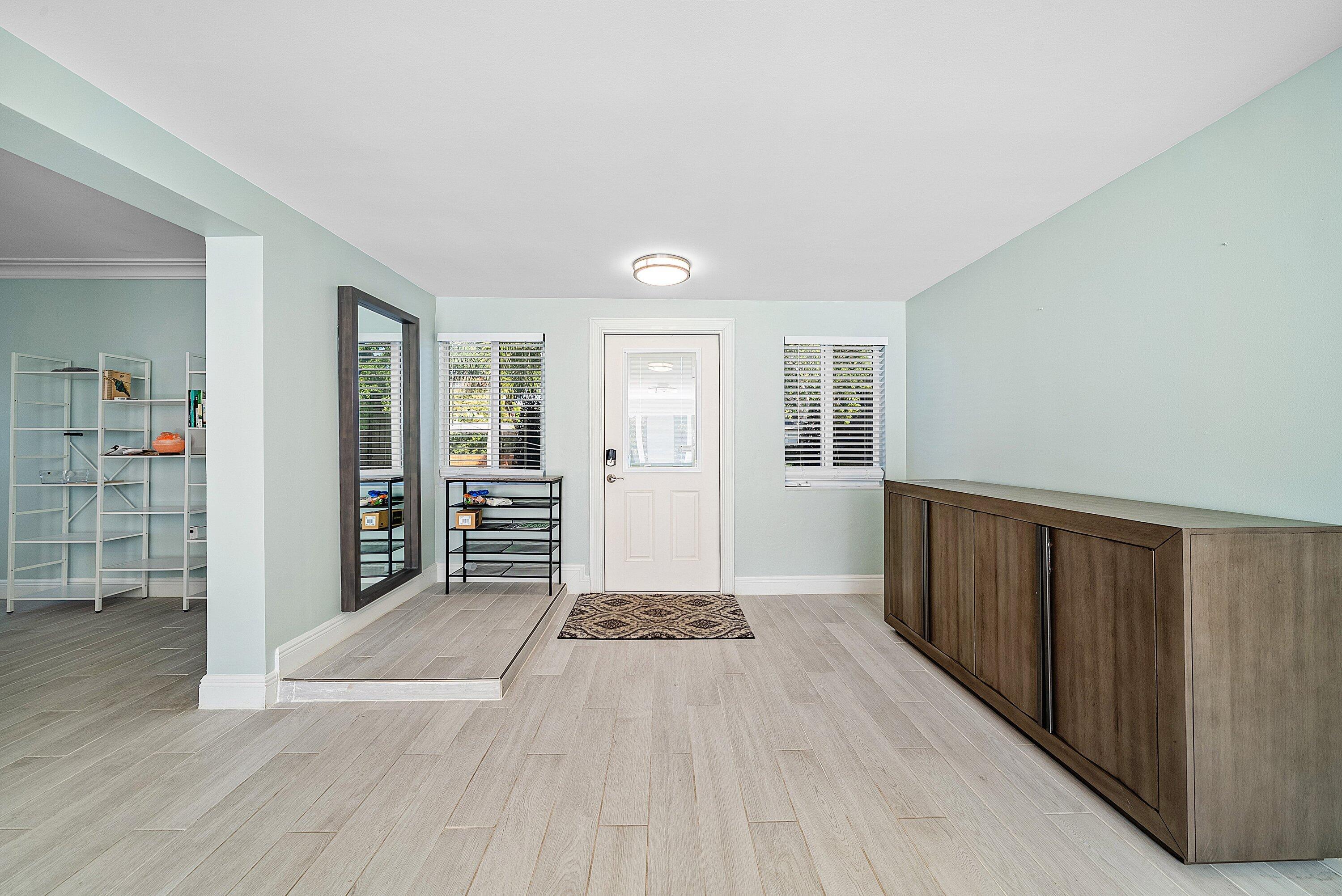 108 SE 31st Avenue