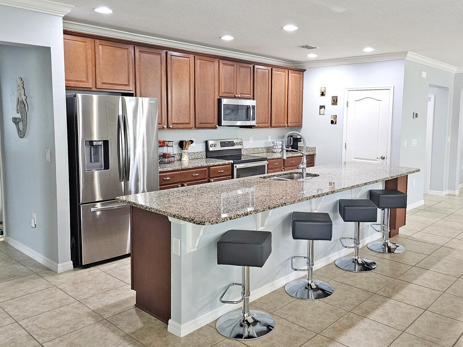 934 SW Worcester Lane, Port St. Lucie