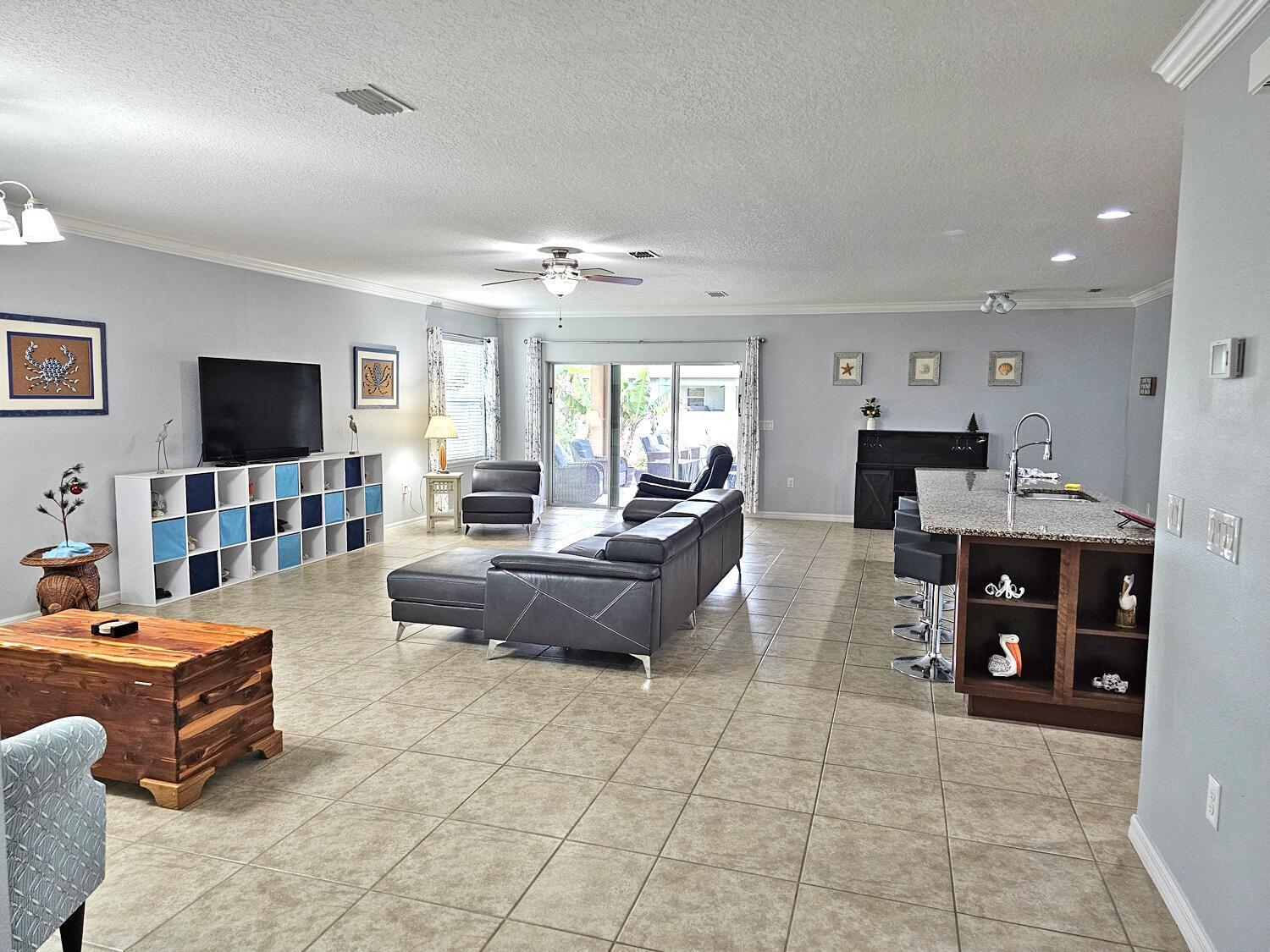 934 SW Worcester Lane, Port St. Lucie