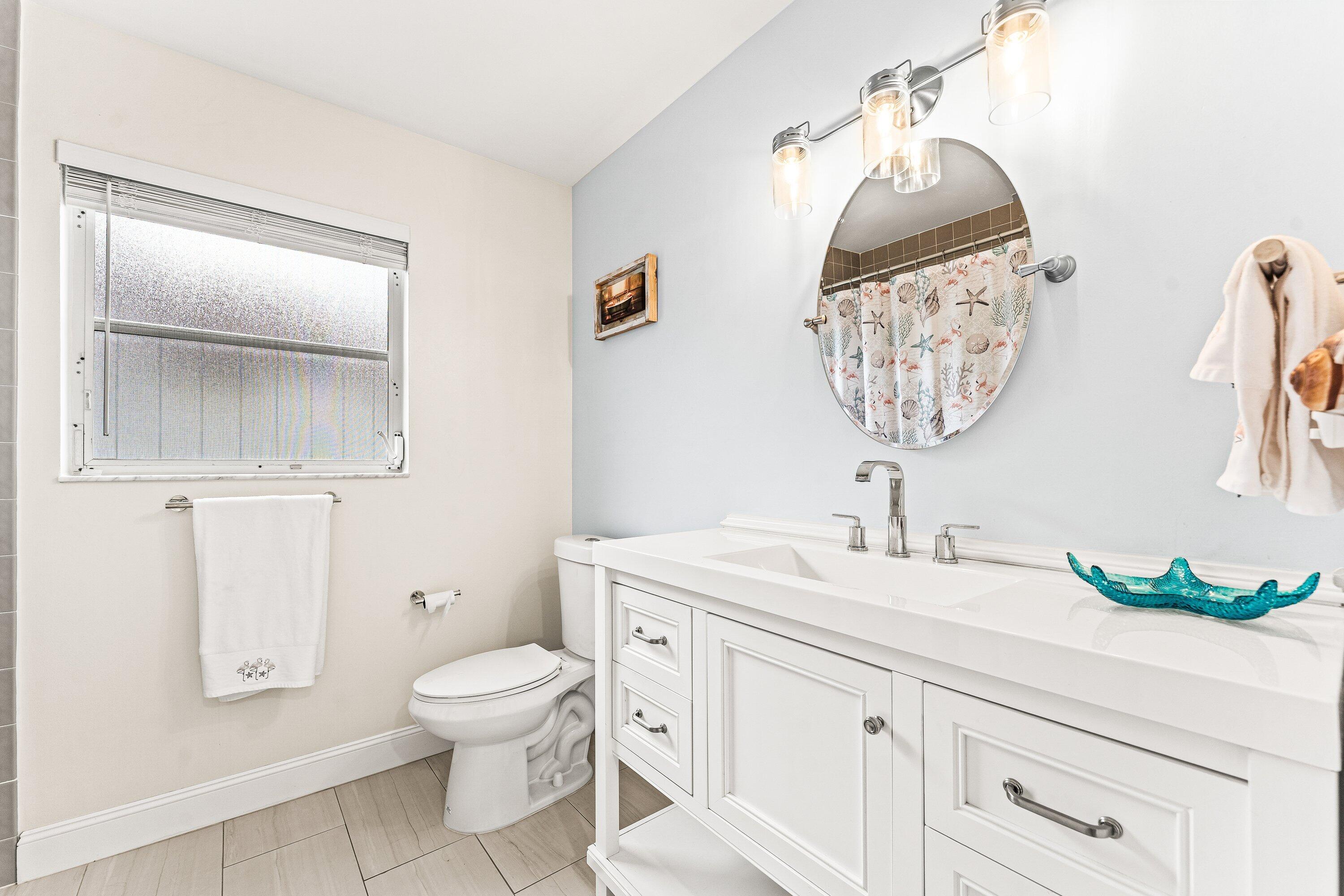 9702 Harbour Lake Circle