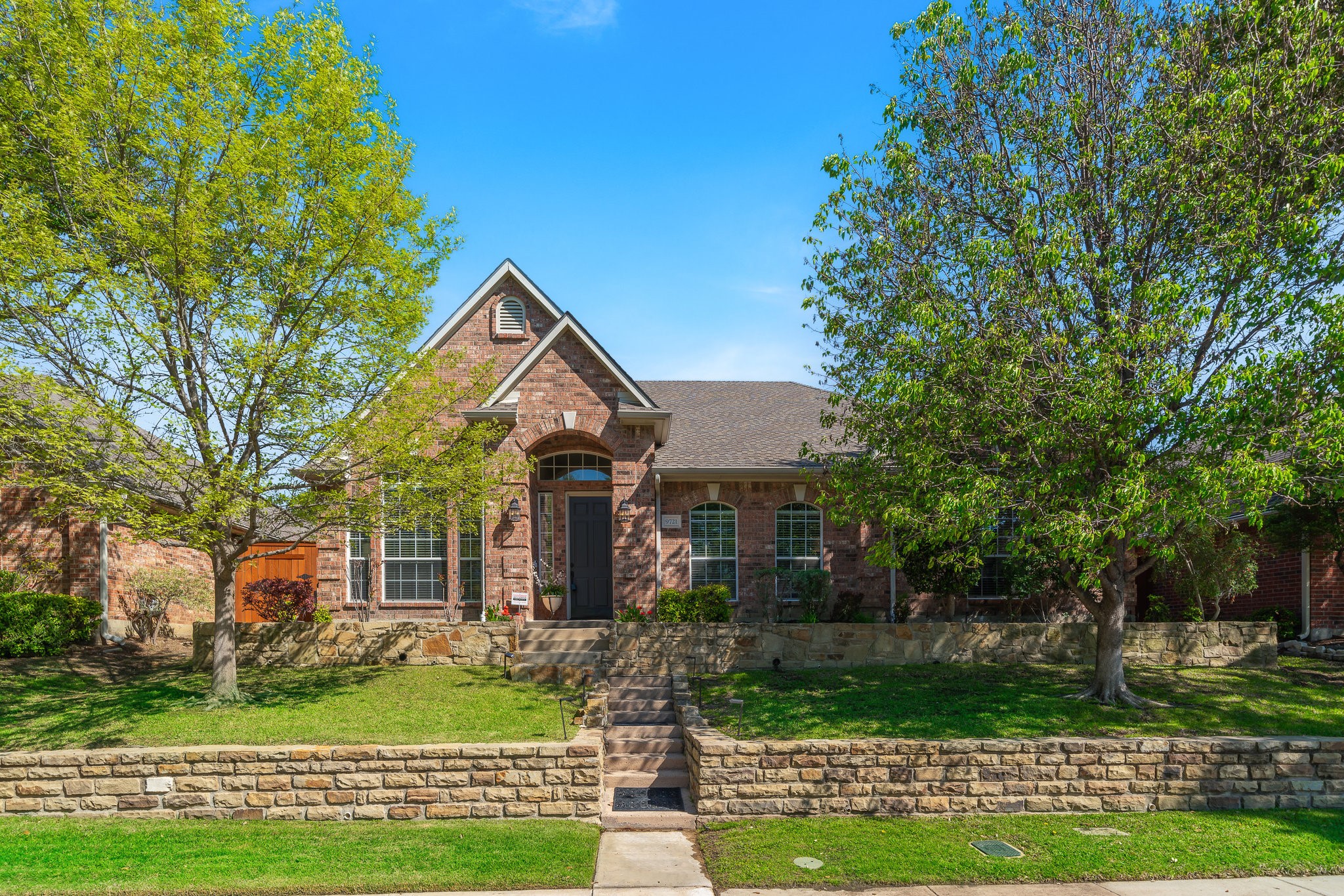 9721 Wolf Creek Drive