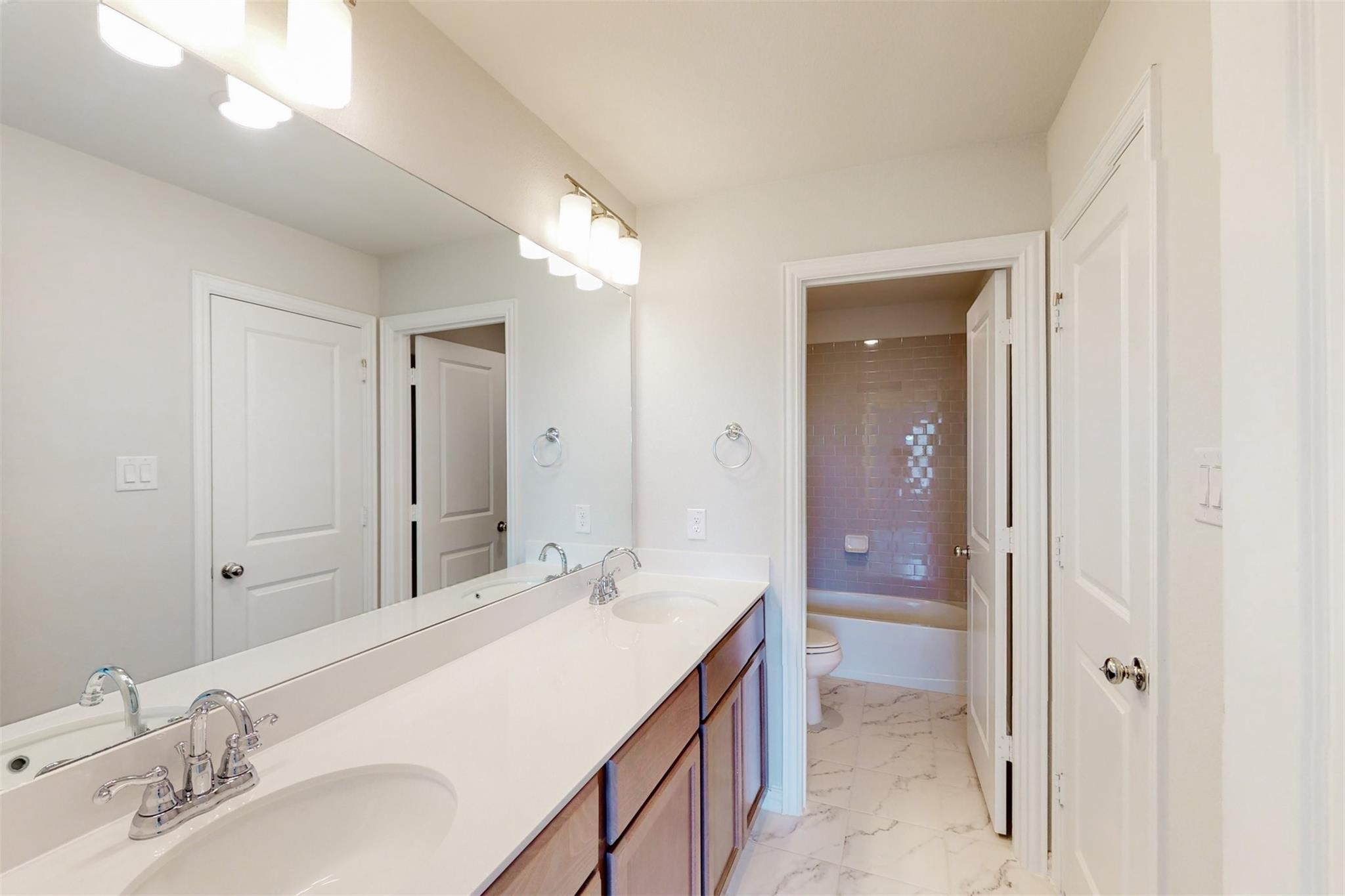 3704 Bluestem Boulevard