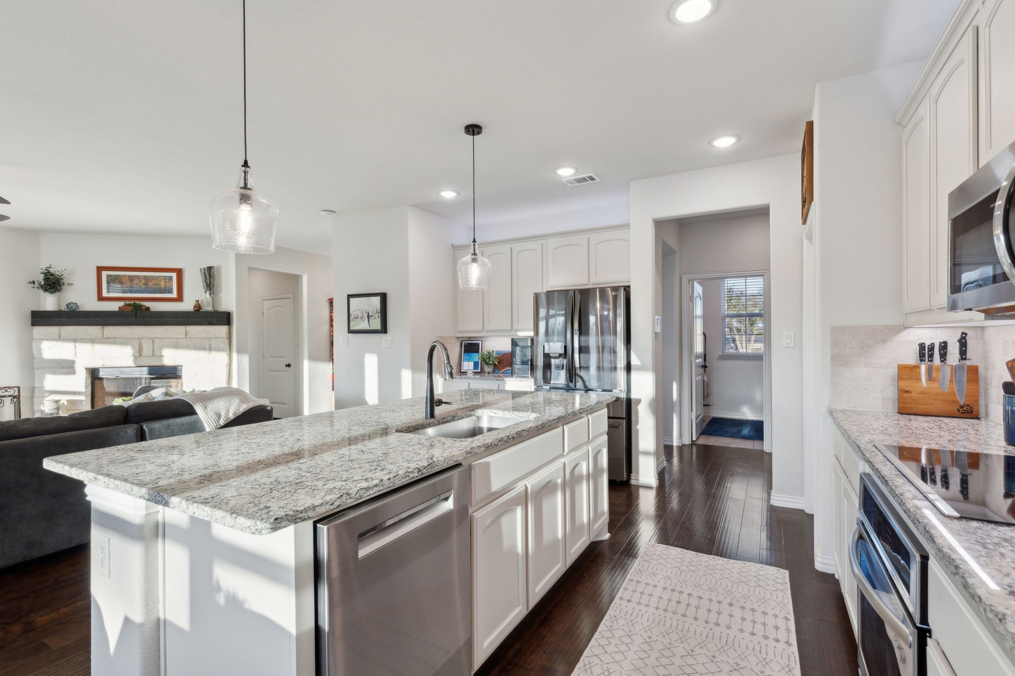 1053 Flagstone Drive