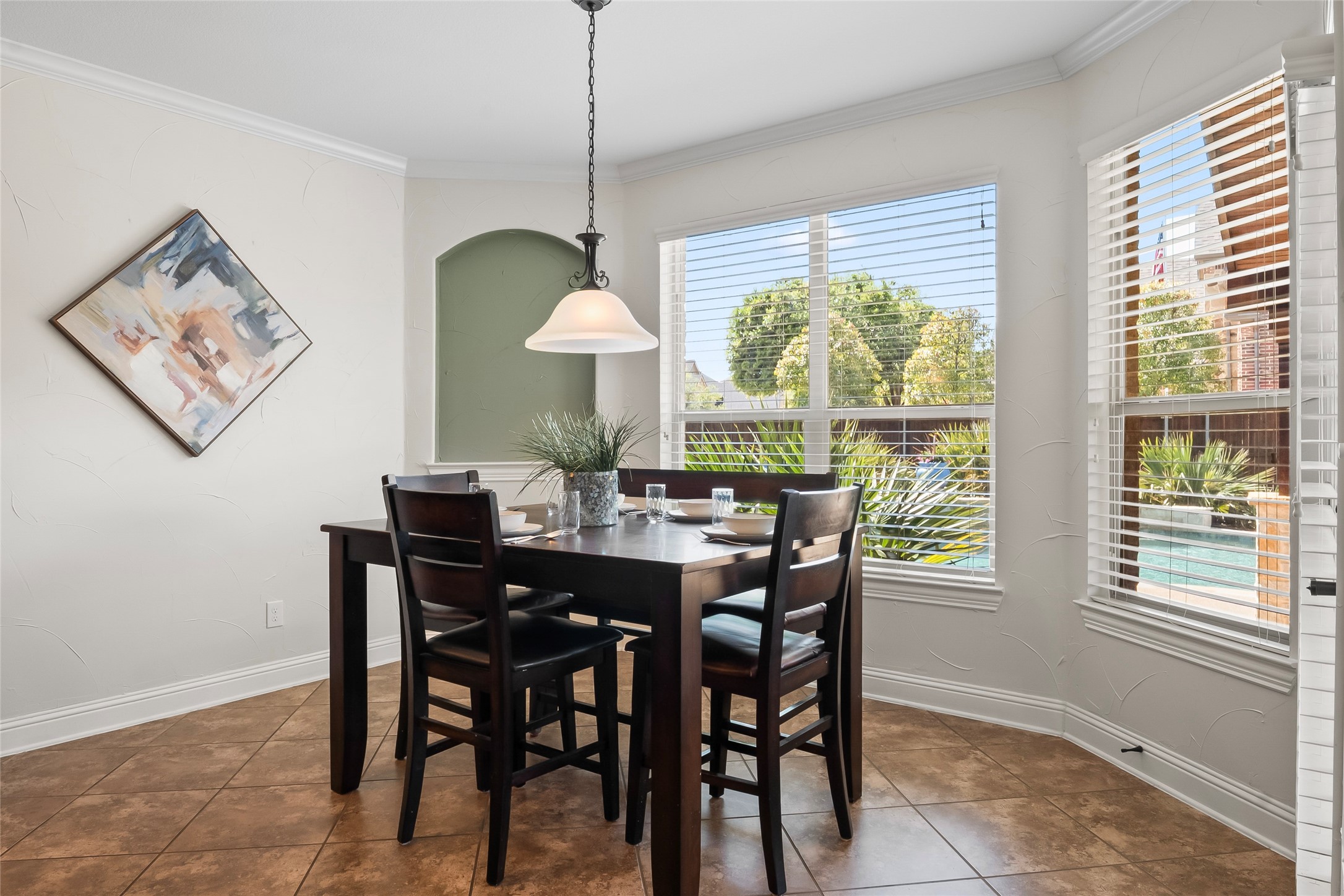2721 Bondi Cove