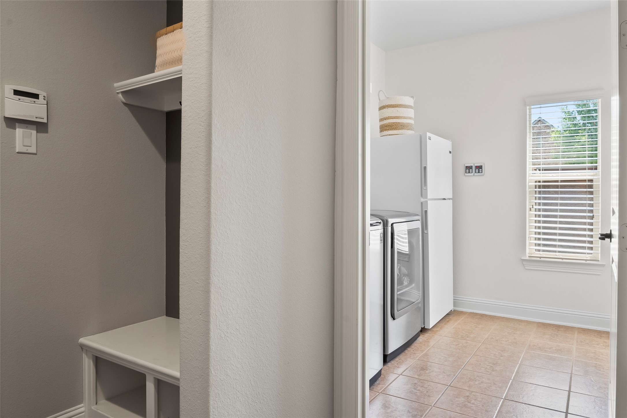 2721 Bondi Cove