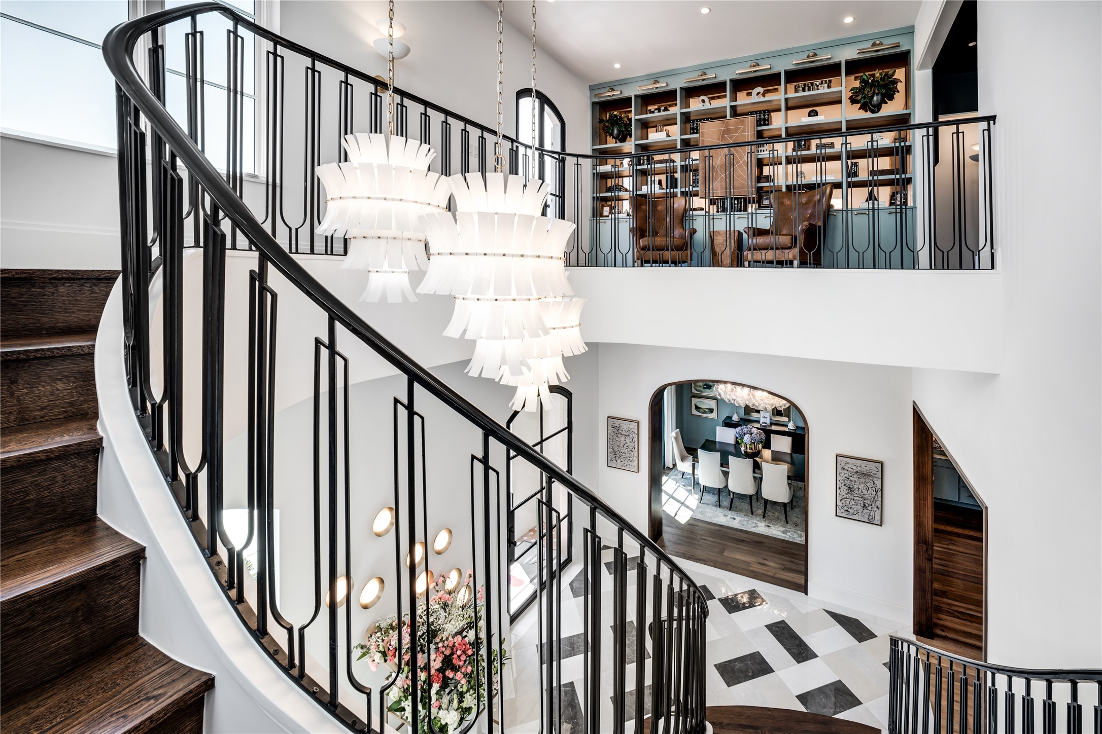 1824 Riviera Lane