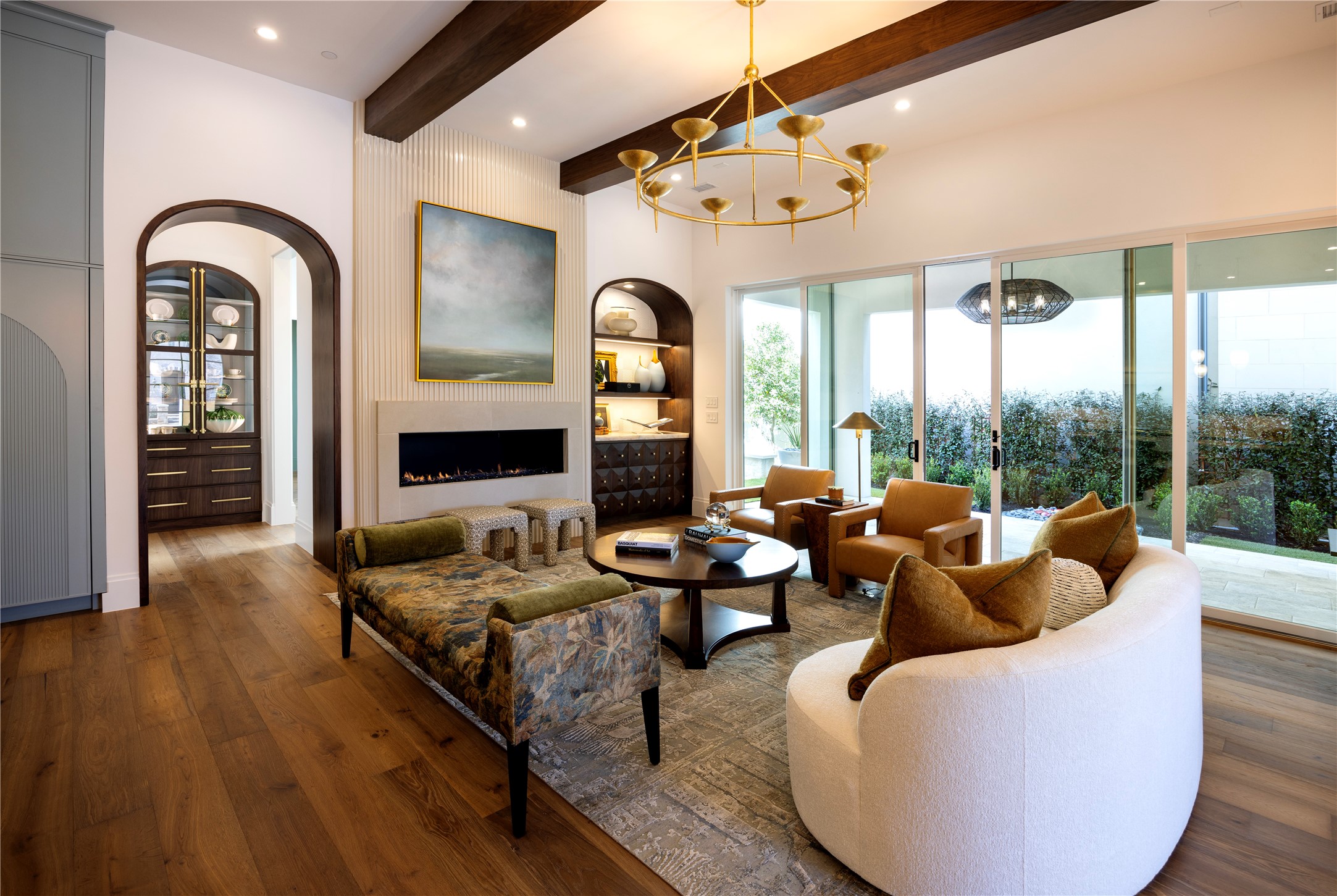 1824 Riviera Lane