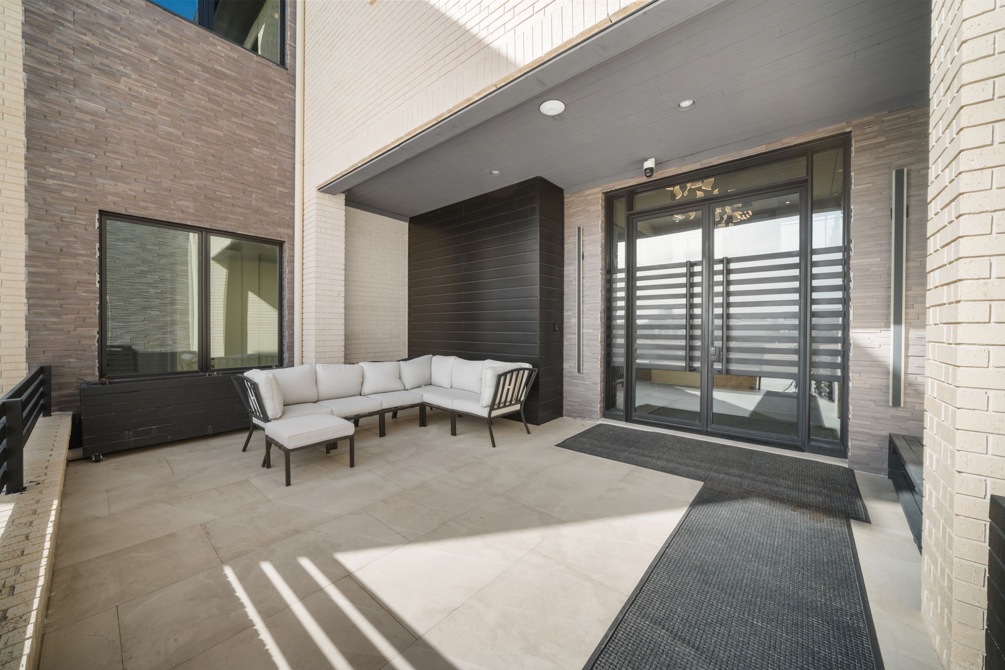 712 Crescent Heights