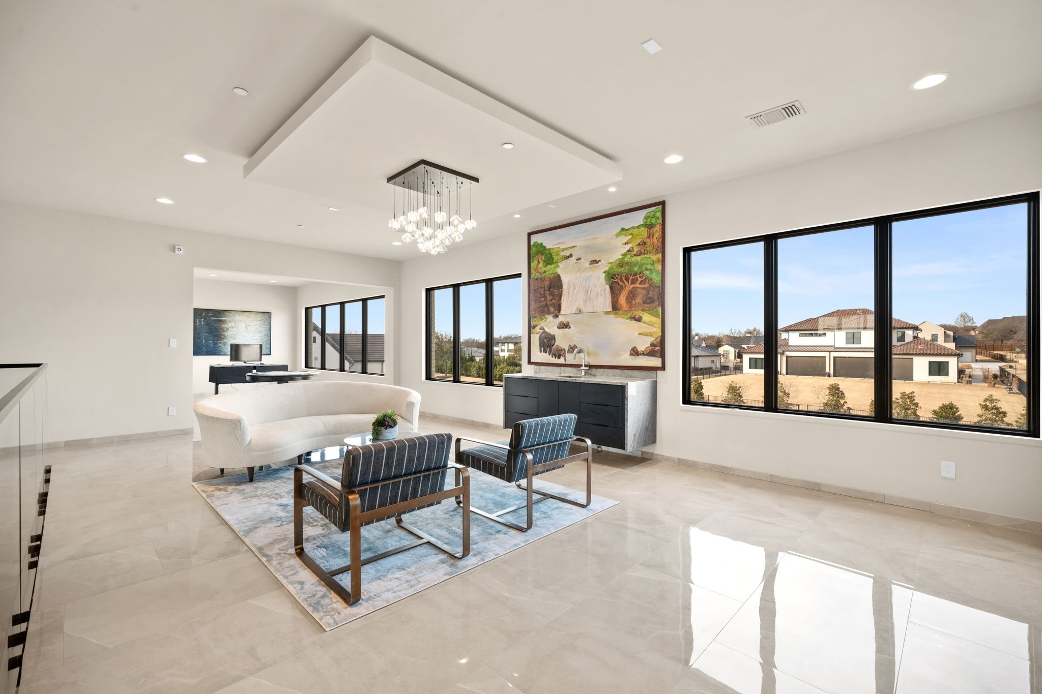 712 Crescent Heights