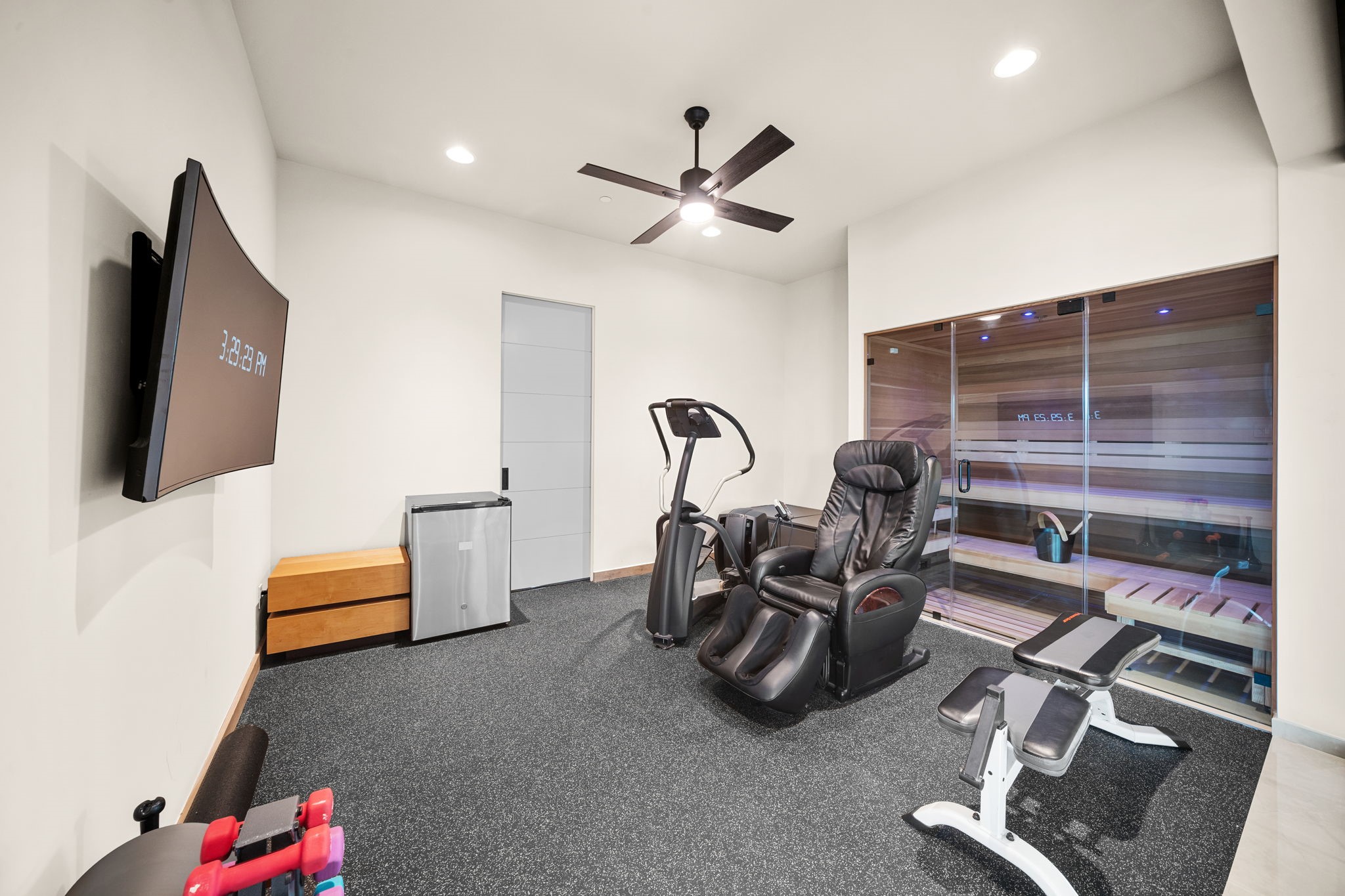 712 Crescent Heights