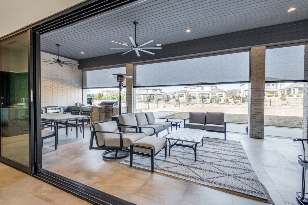 712 Crescent Heights