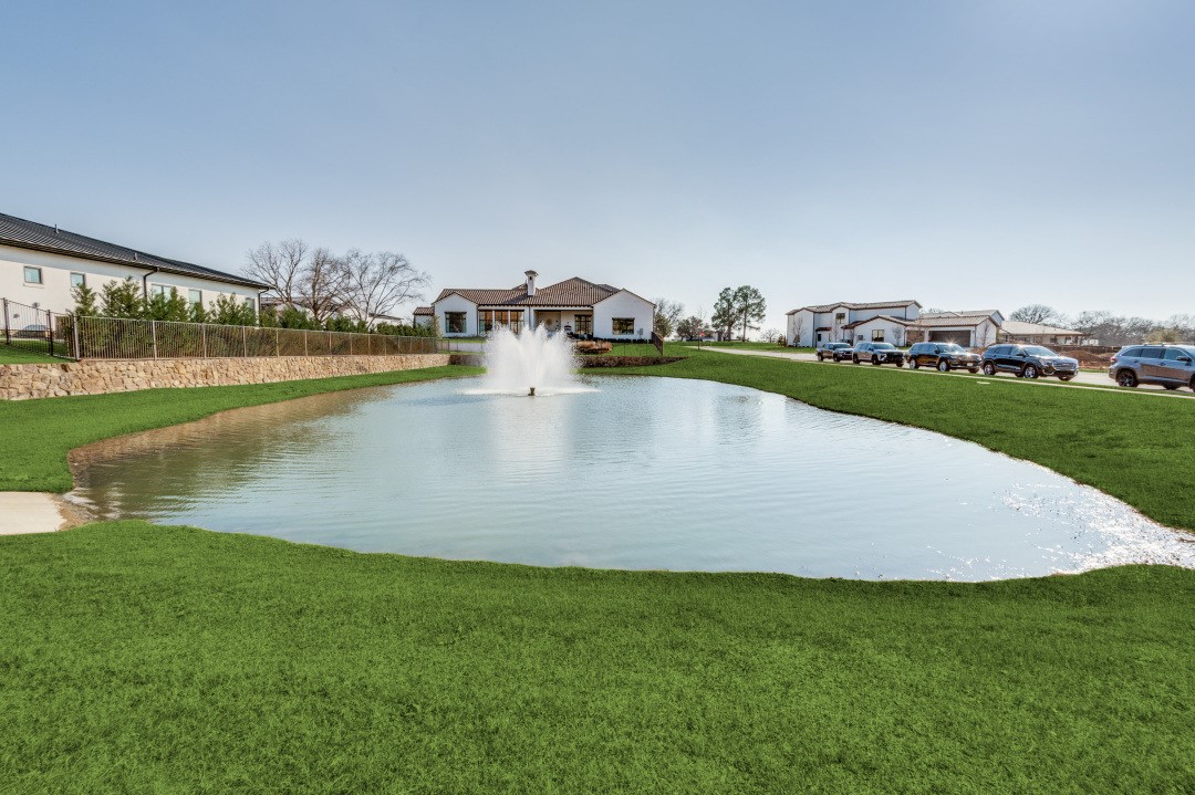 712 Crescent Heights