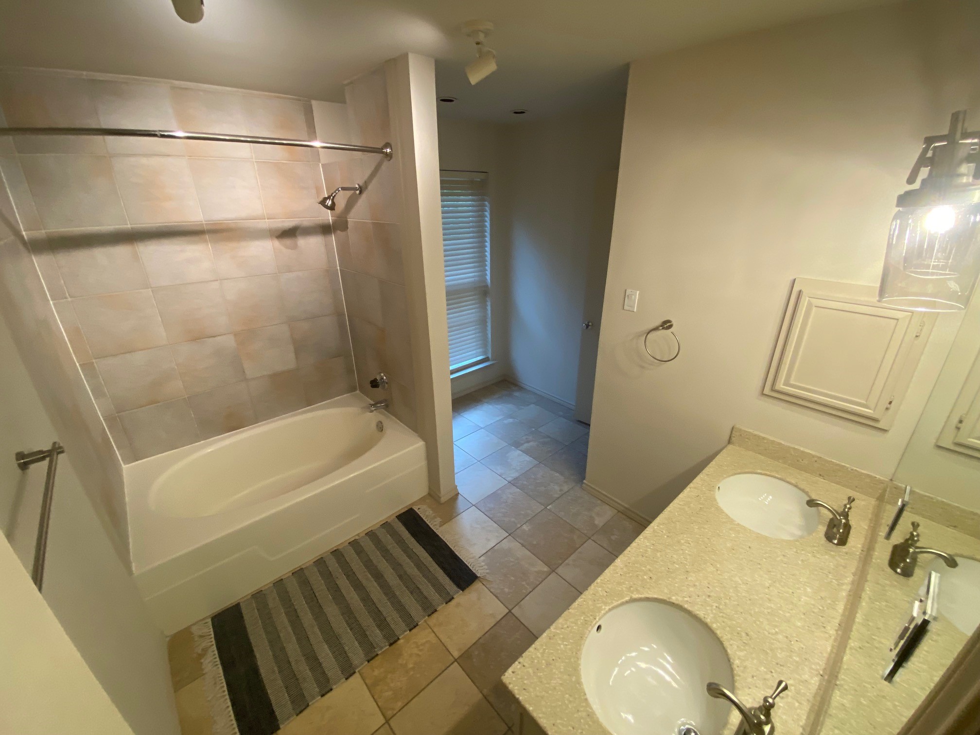 4403 Buena Vista Street 6