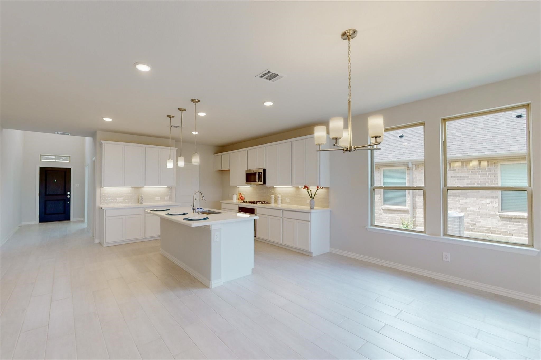 3704 Bluestem Boulevard