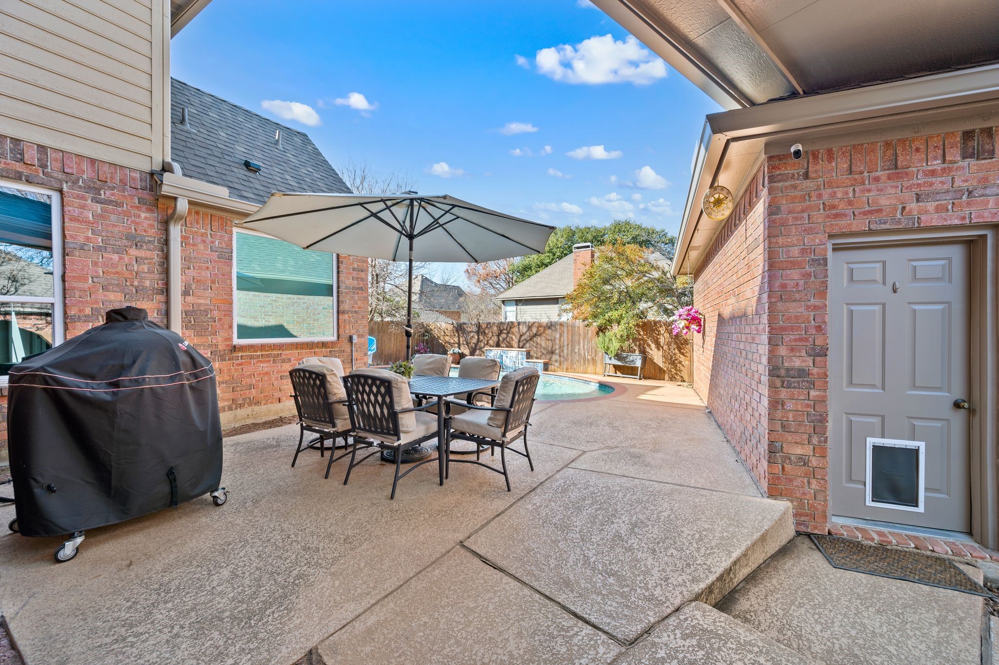 1093 Woodbriar Drive