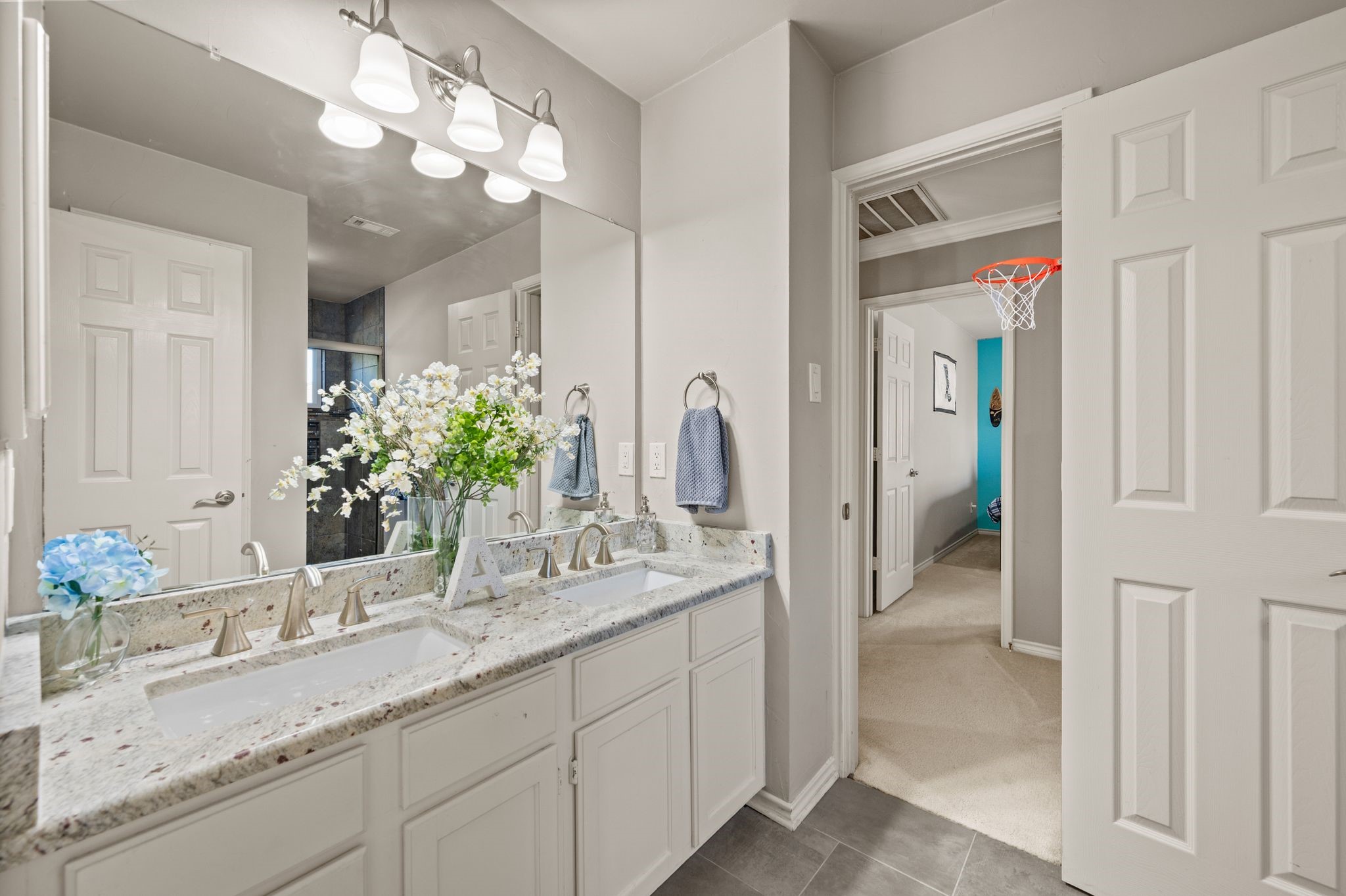 1093 Woodbriar Drive