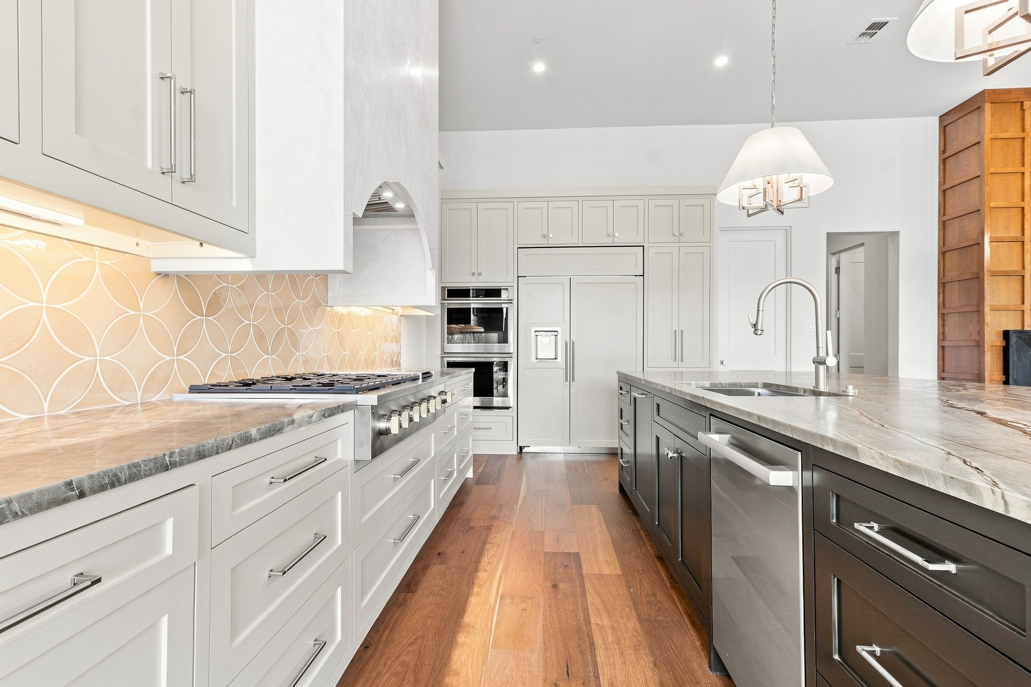 116 Murano Place