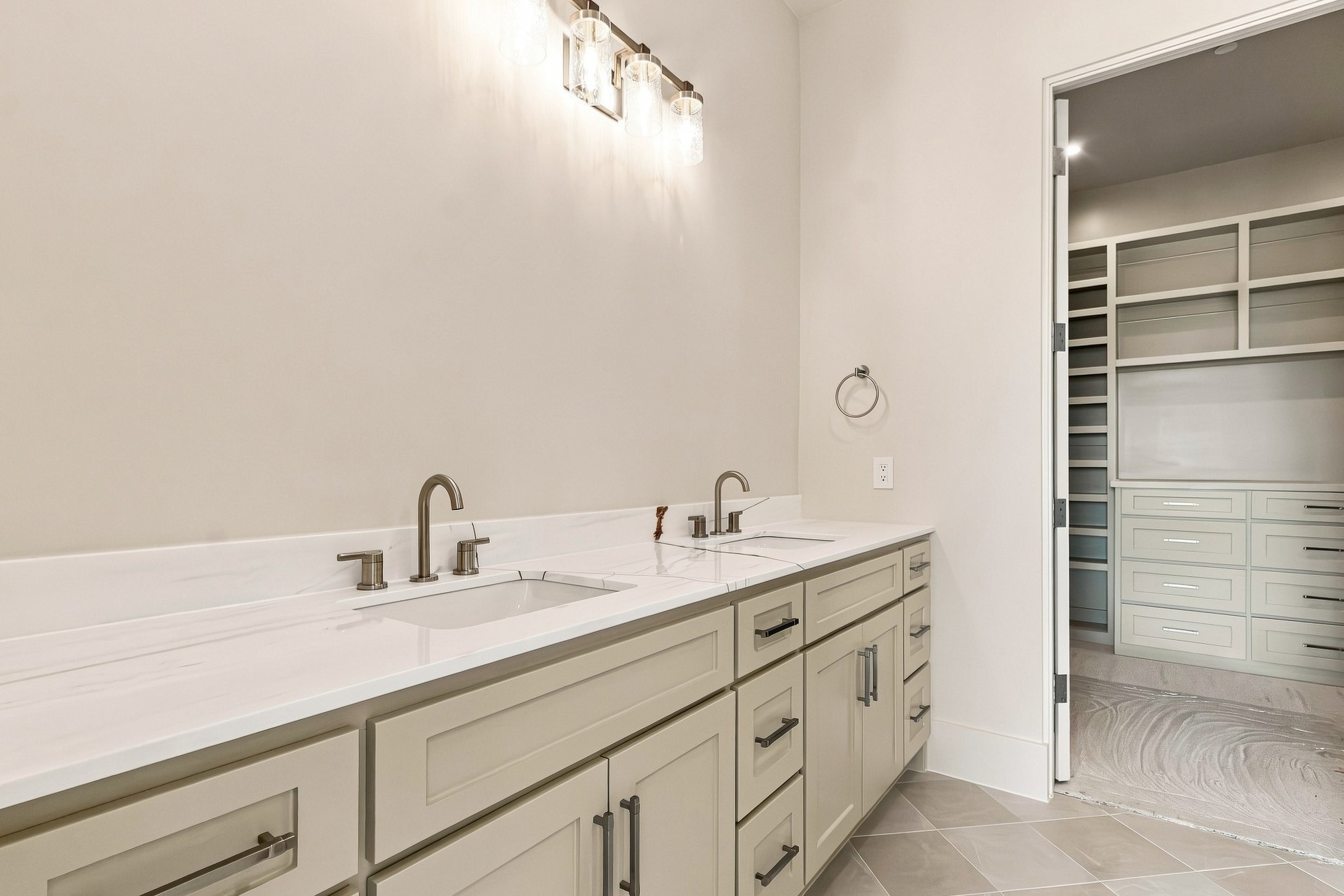 116 Murano Place