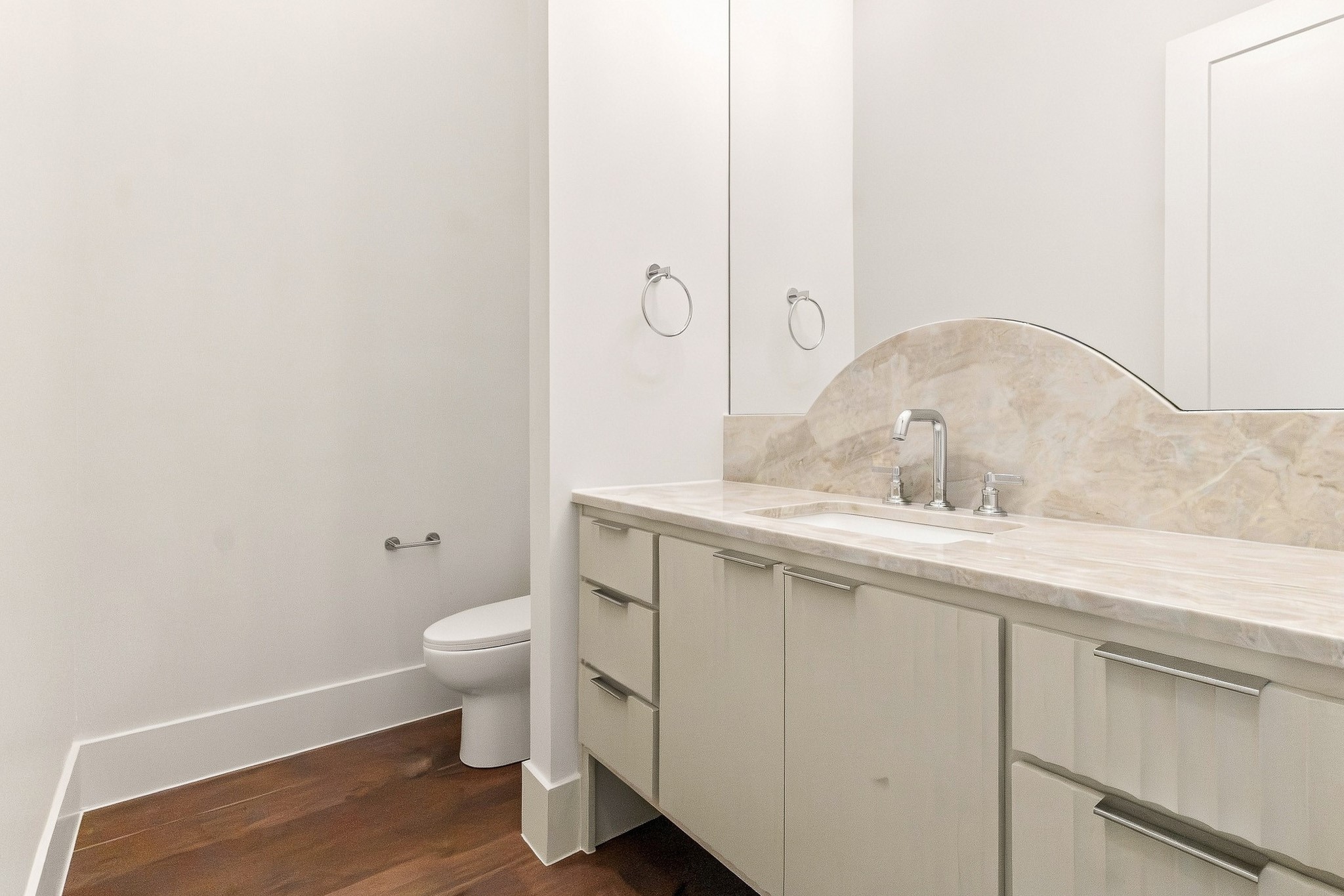 116 Murano Place