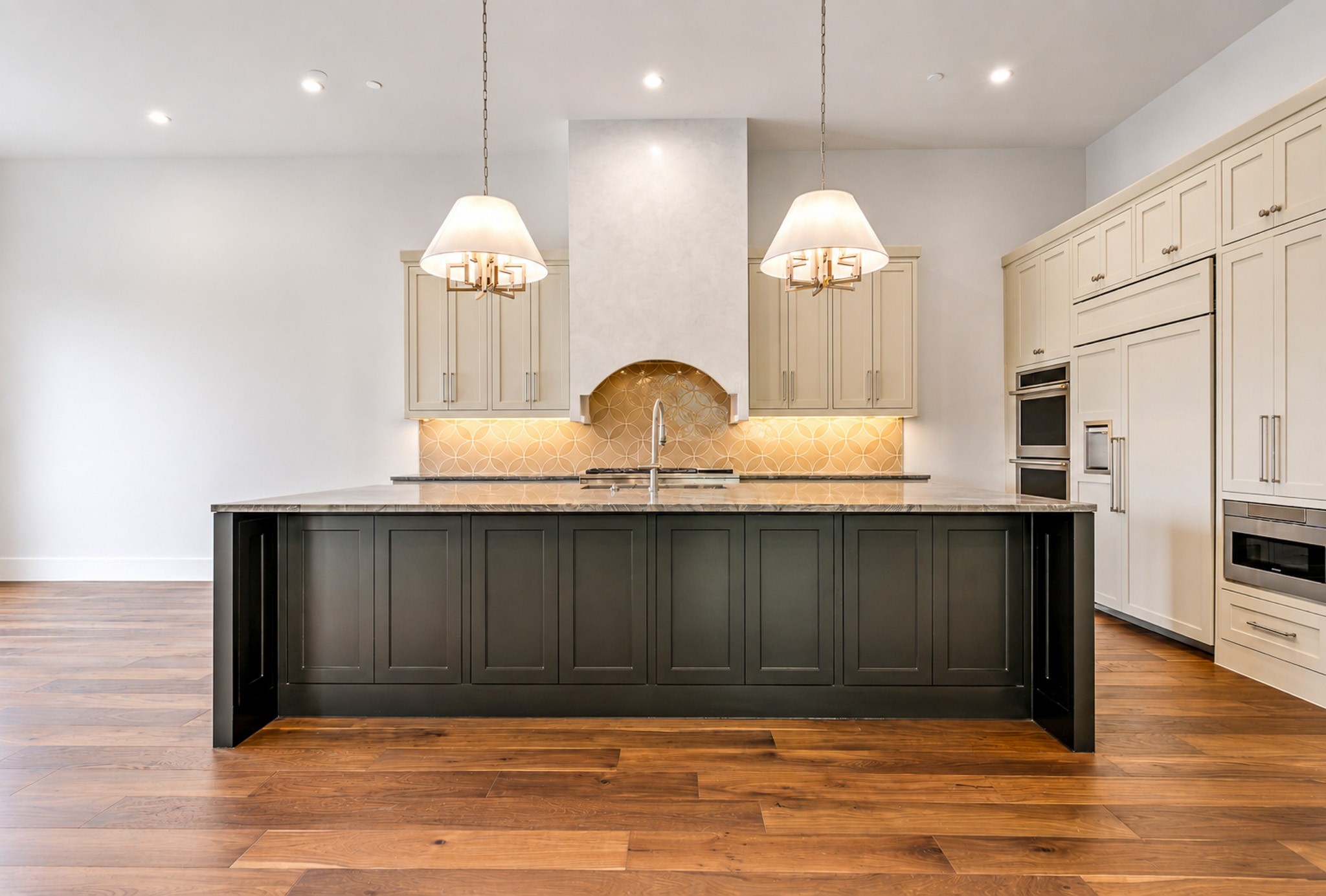 116 Murano Place