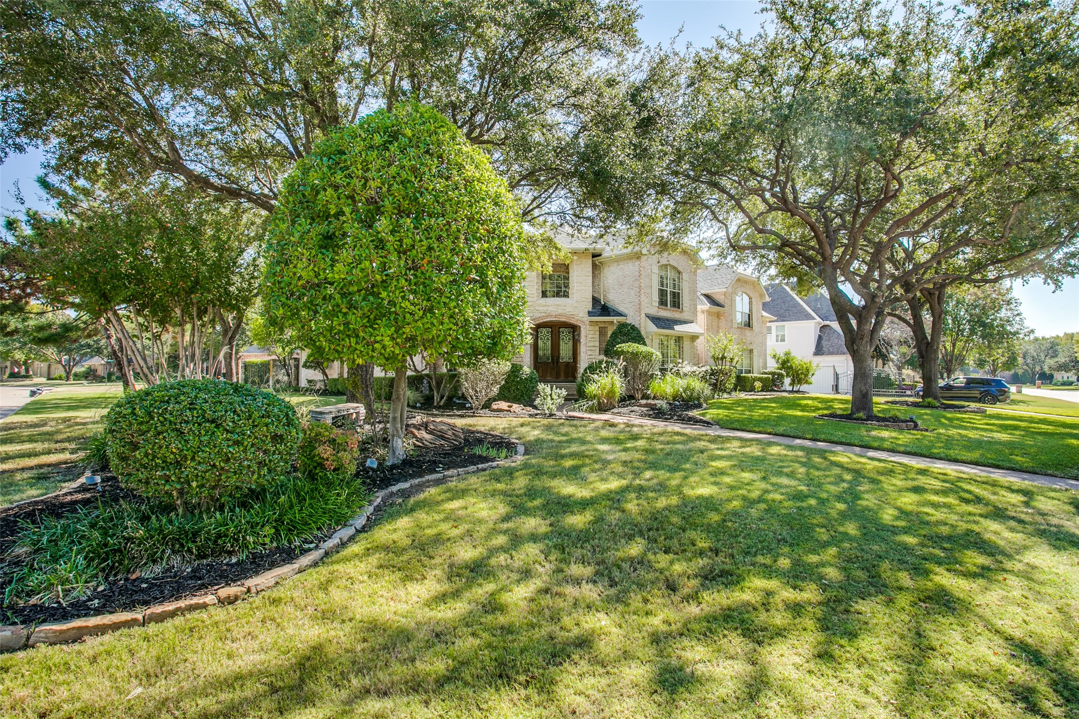 801 Shorecrest Drive