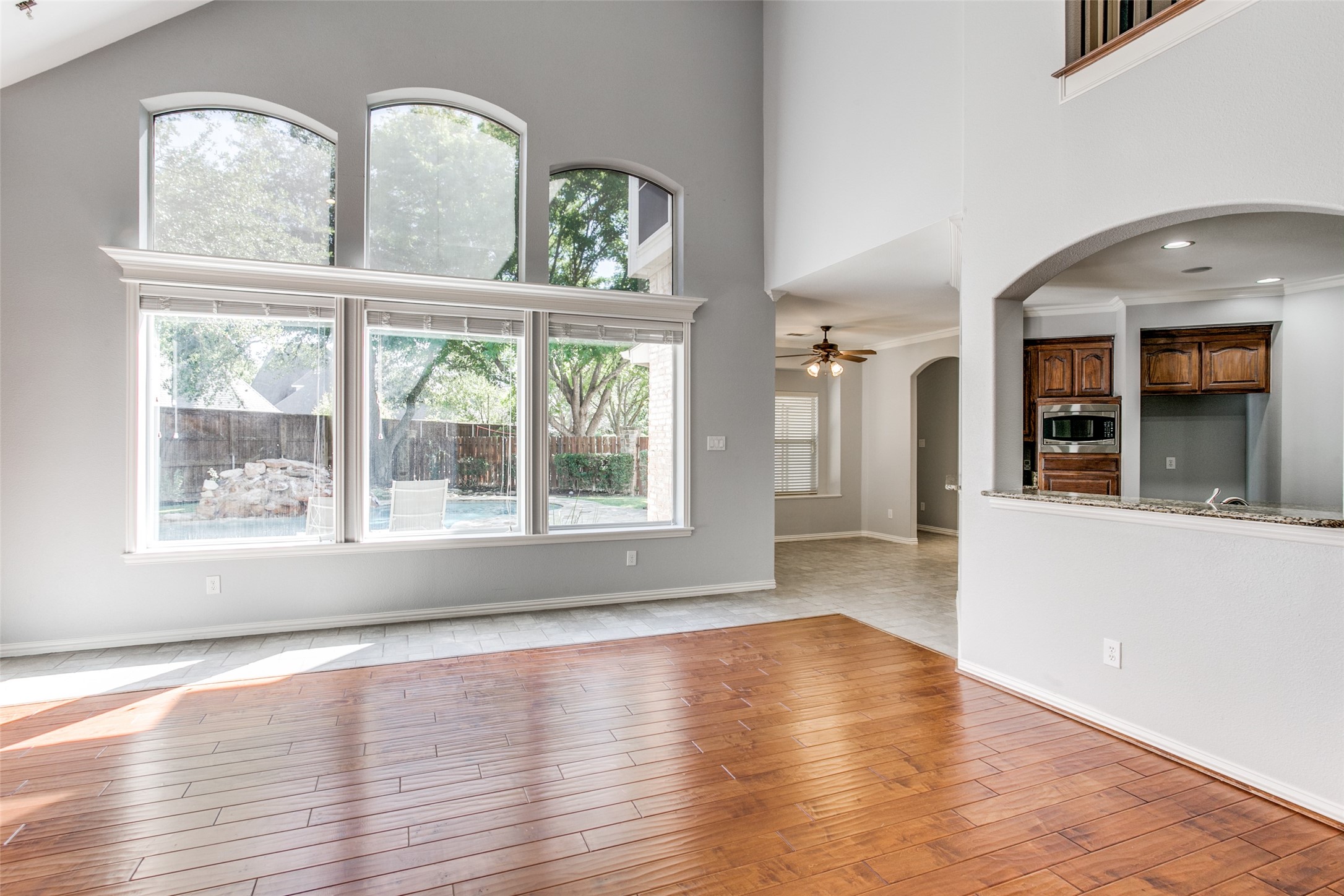 801 Shorecrest Drive