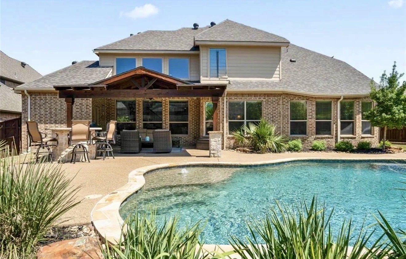 2721 Bondi Cove