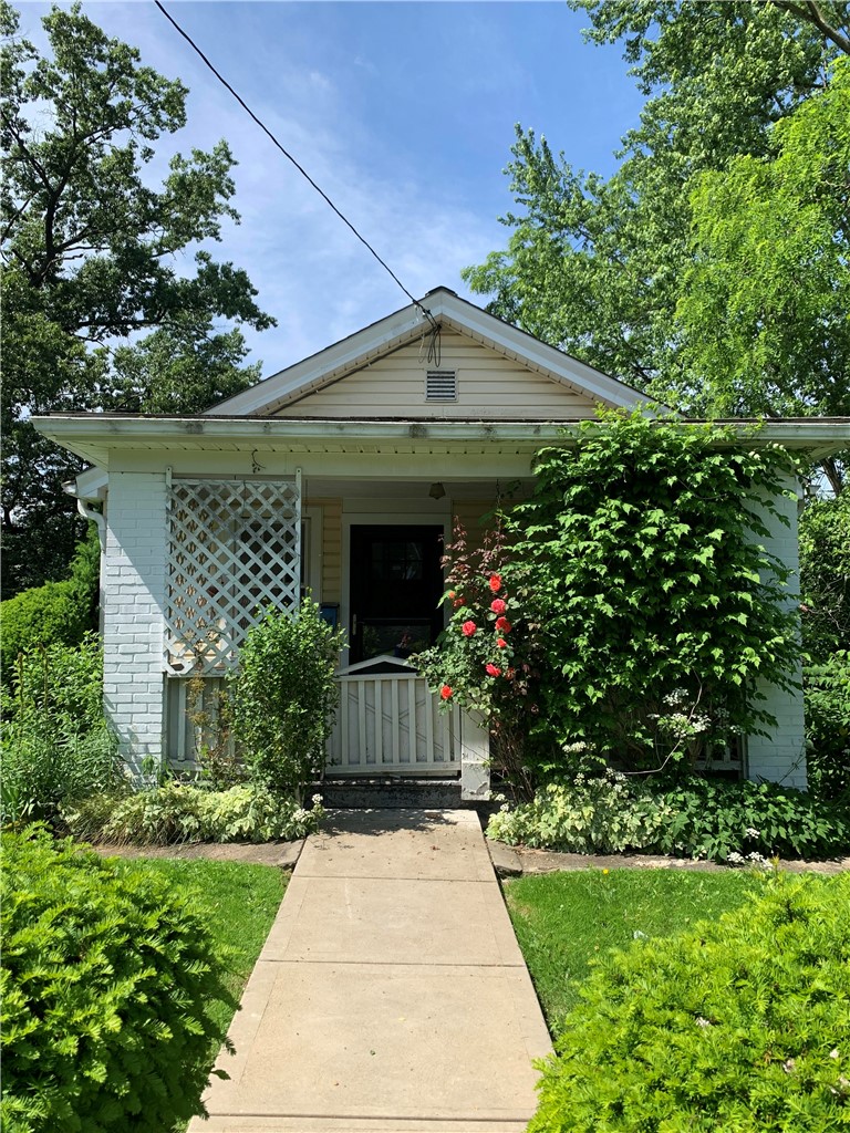 251 Neilson Ave