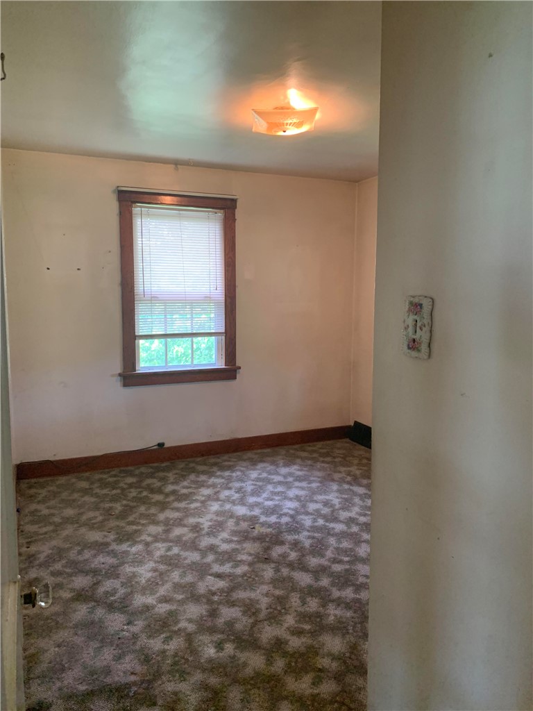 251 Neilson Ave