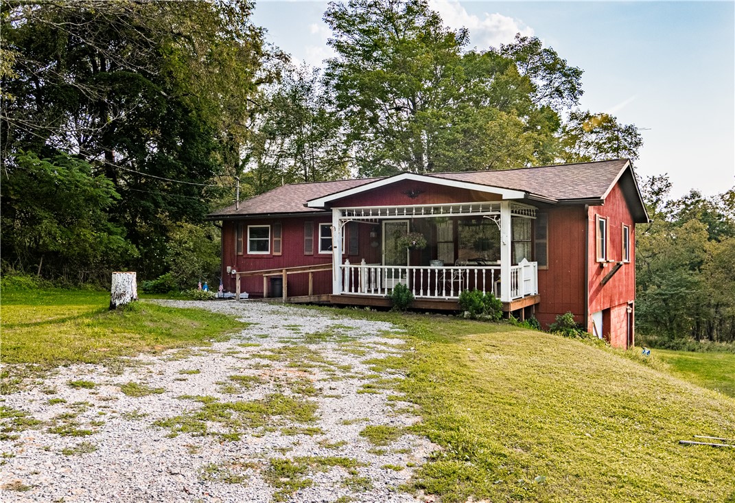 370 Center Dr