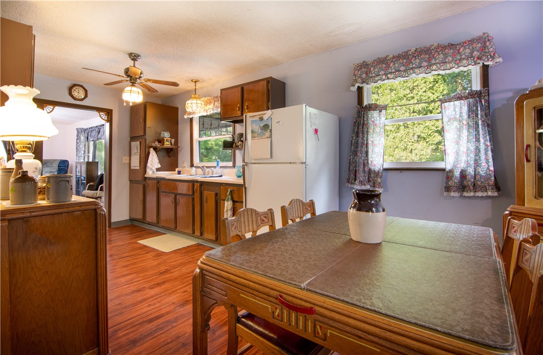 370 Center Dr